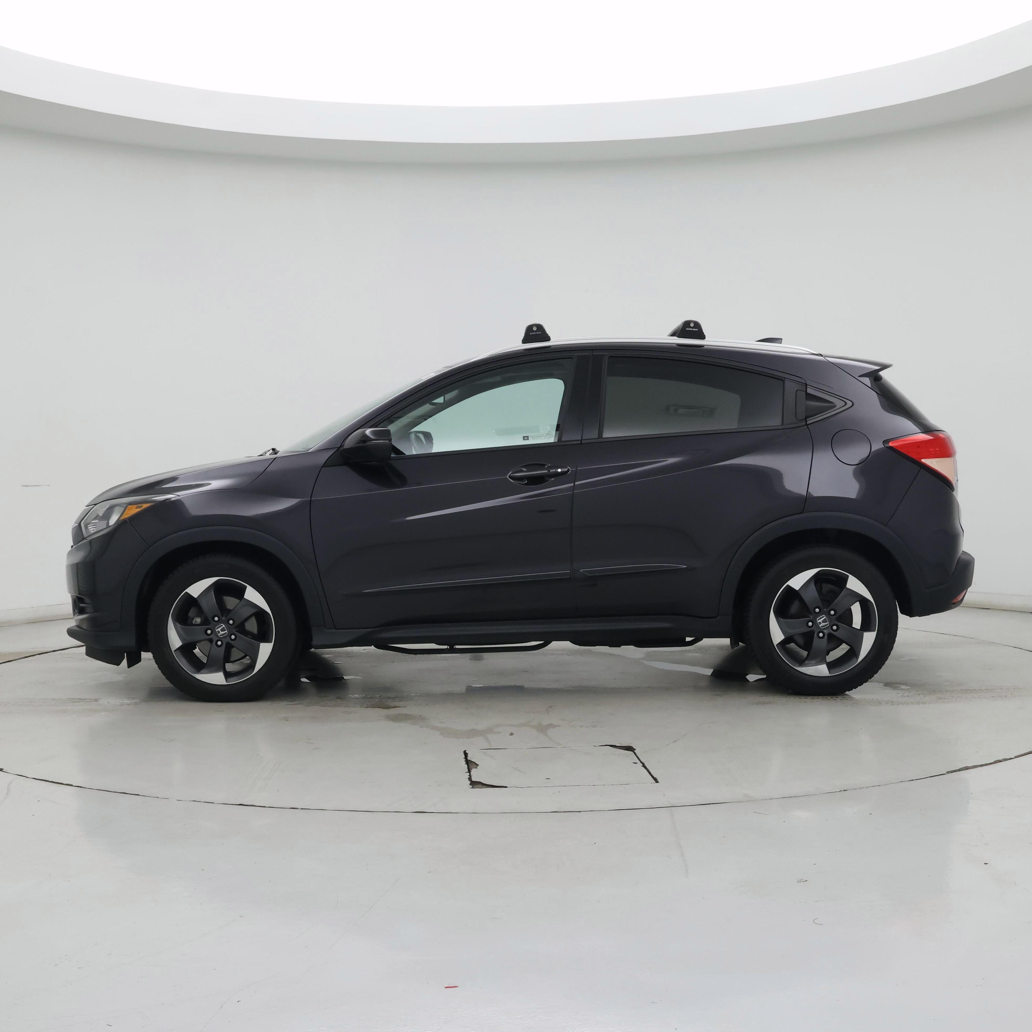 Thumbnail: 2018 Honda HR-V - 3
