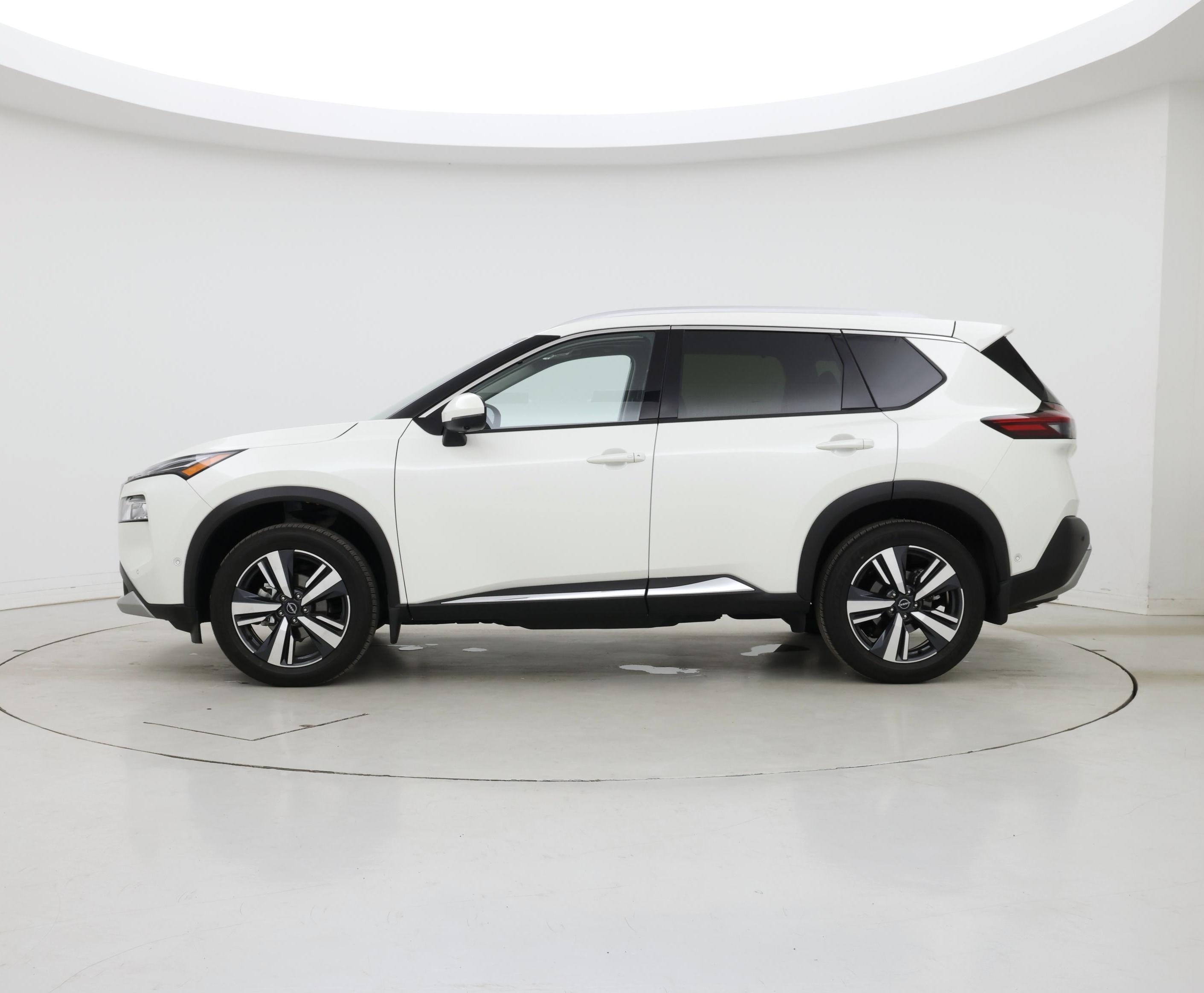 Thumbnail: 2023 Nissan Rogue - 3
