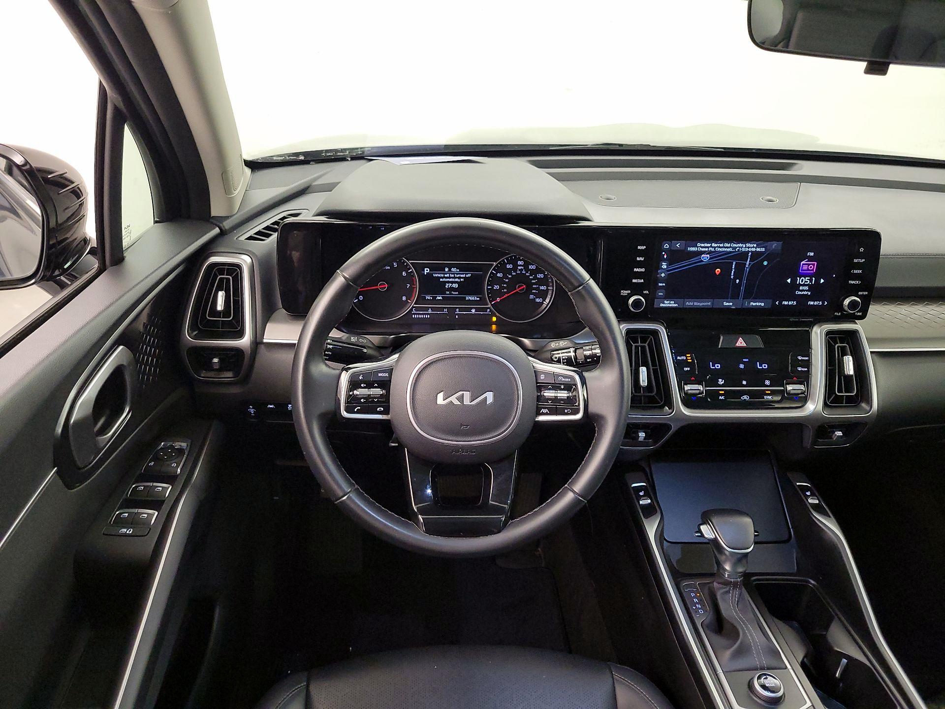 Thumbnail: 2022 Kia Sorento - 10