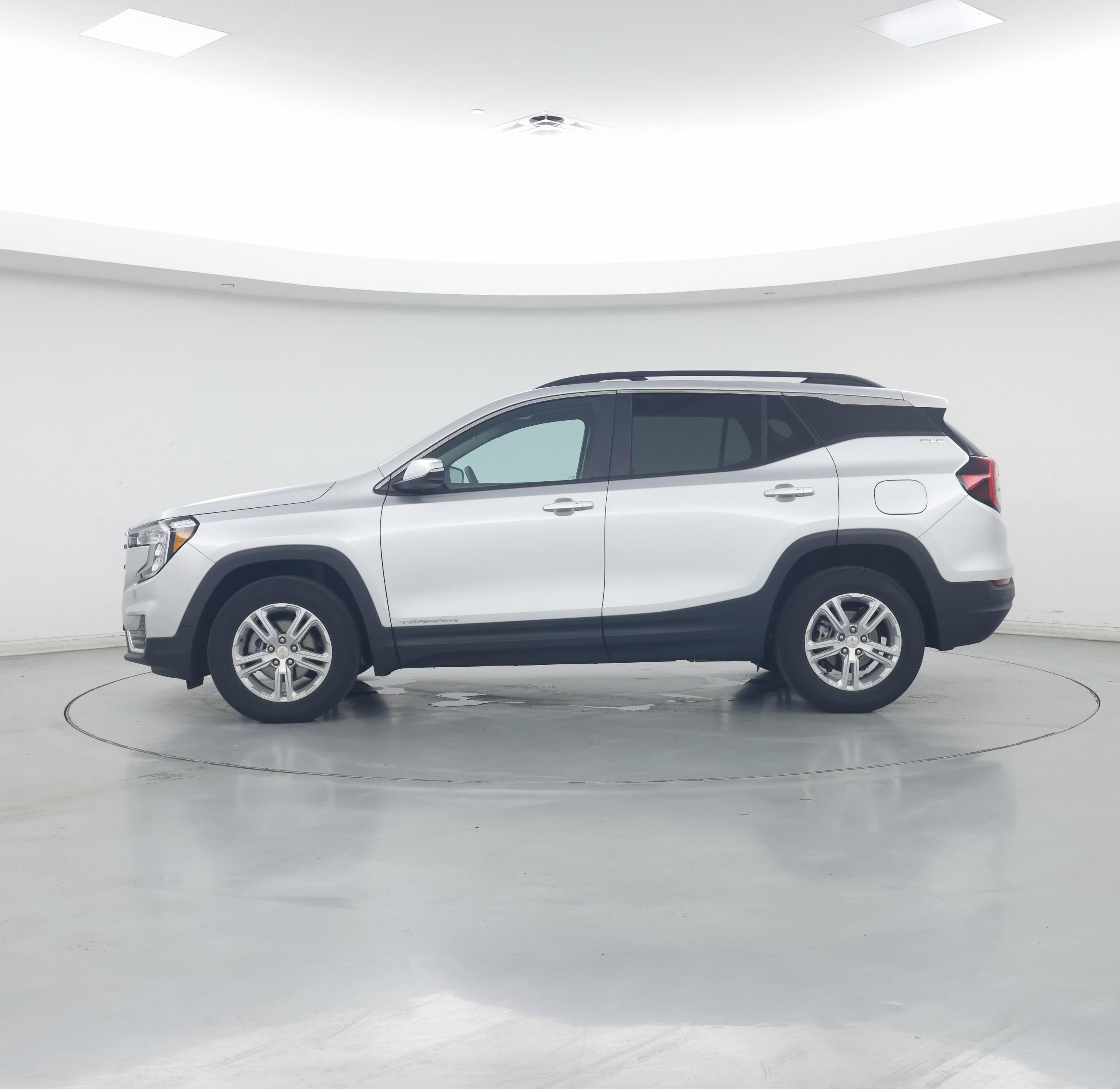 Thumbnail: 2022 GMC Terrain - 3