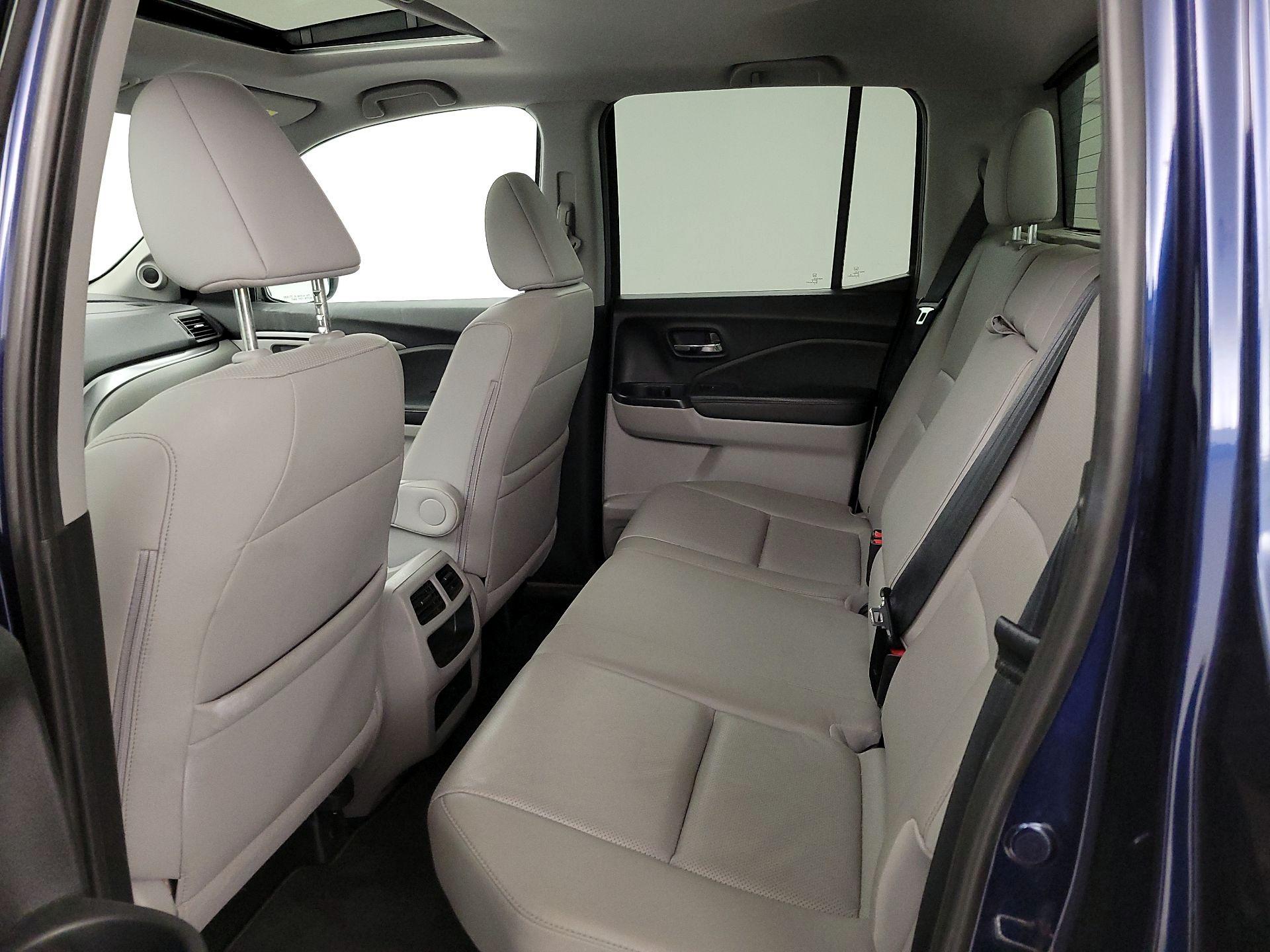Thumbnail: 2019 Honda Ridgeline - 20