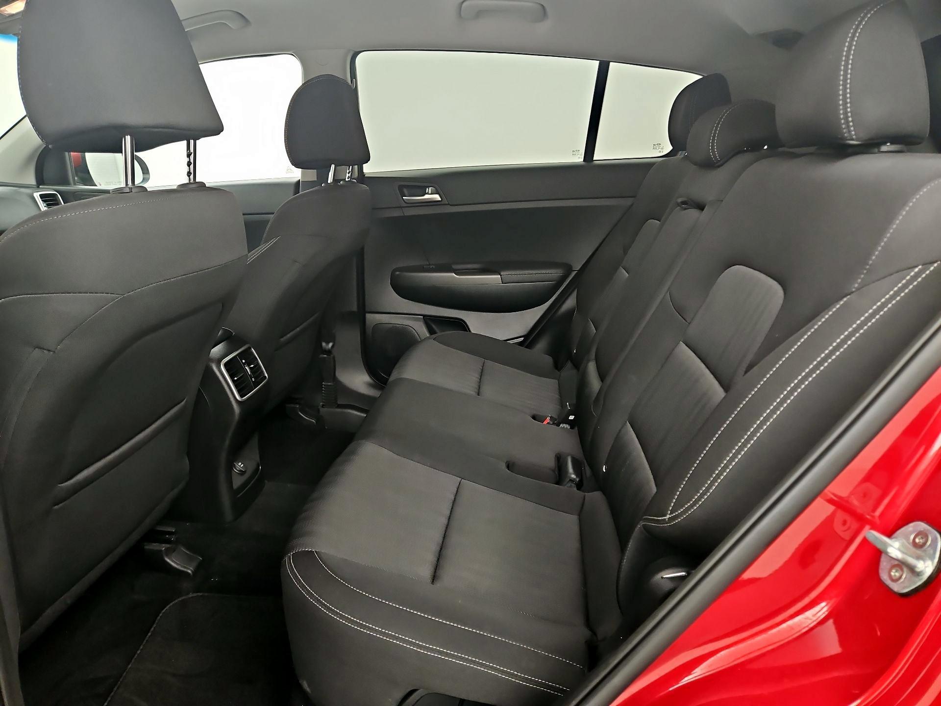 Thumbnail: 2020 Kia Sportage - 19