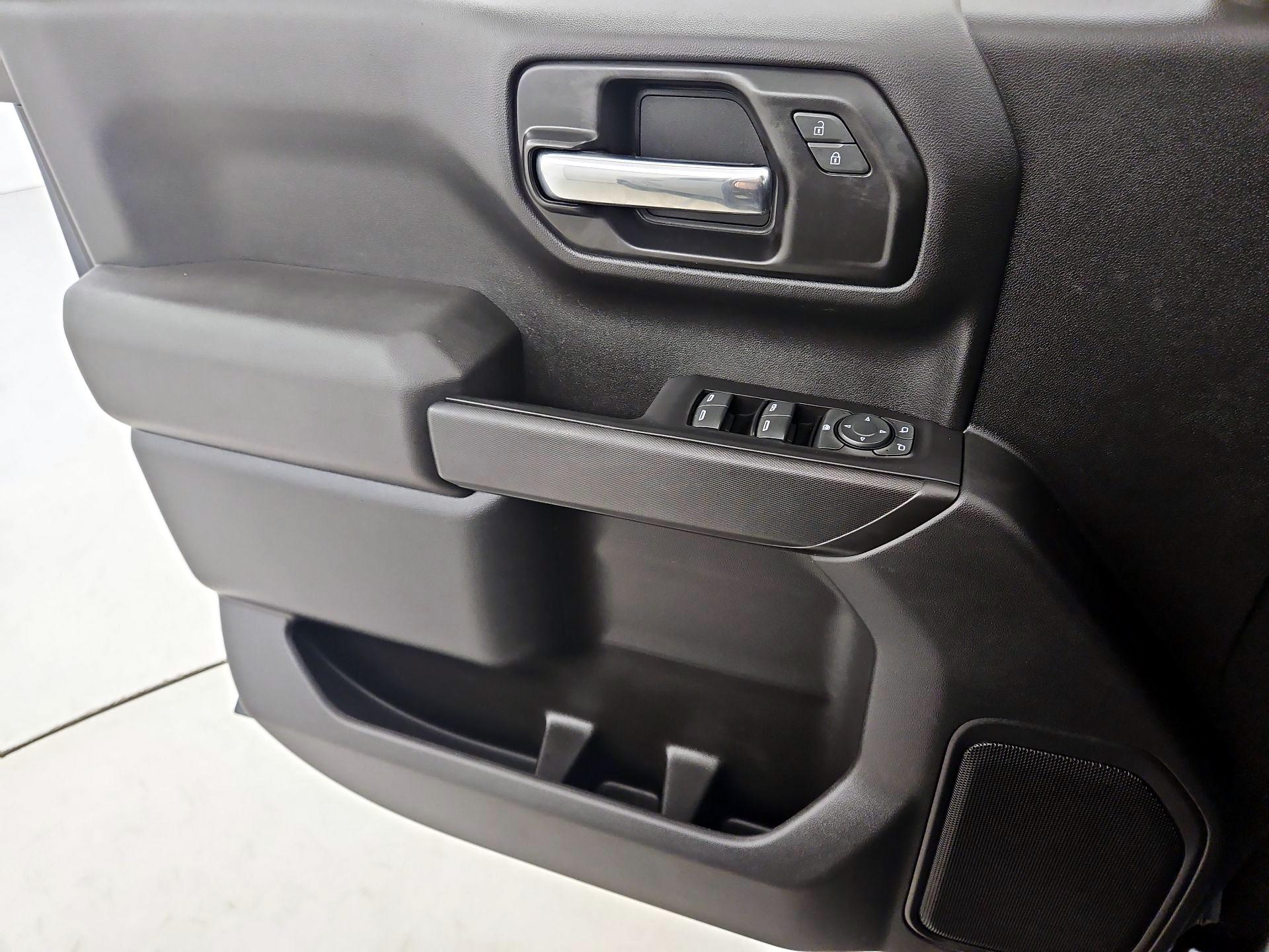 Thumbnail: 2022 Chevrolet Silverado 1500 - 12