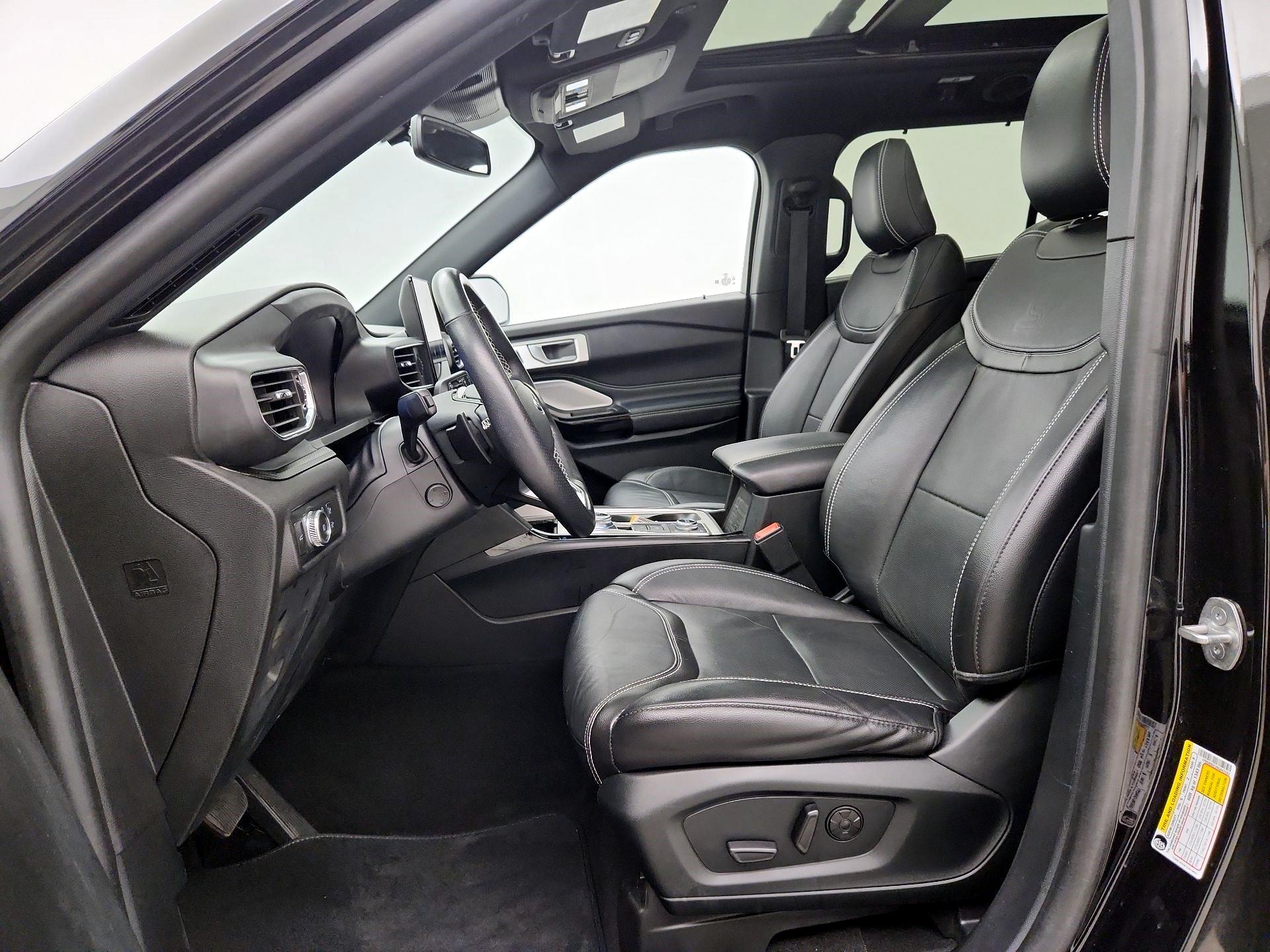 Thumbnail: 2022 Ford Explorer - 11