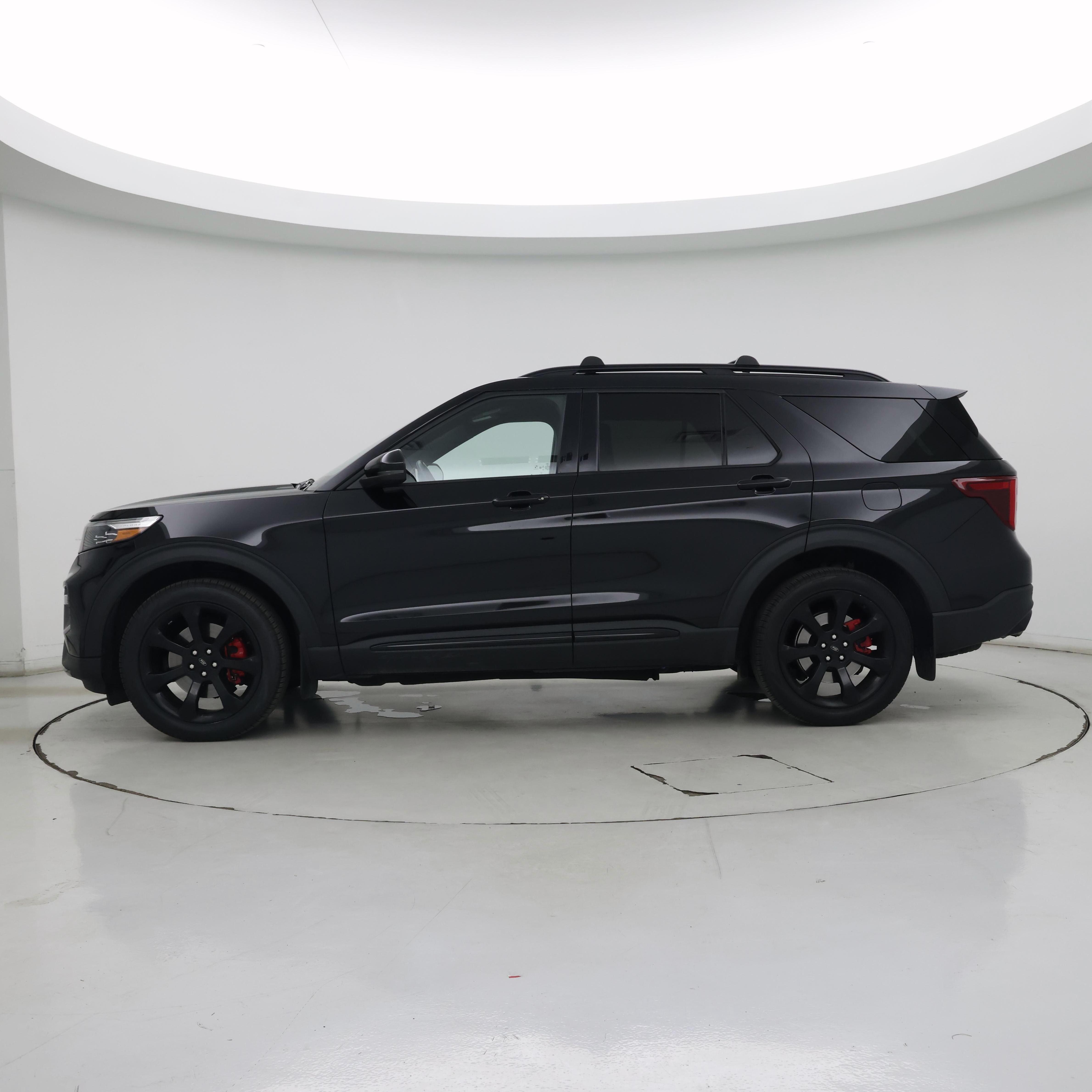 Thumbnail: 2022 Ford Explorer - 3