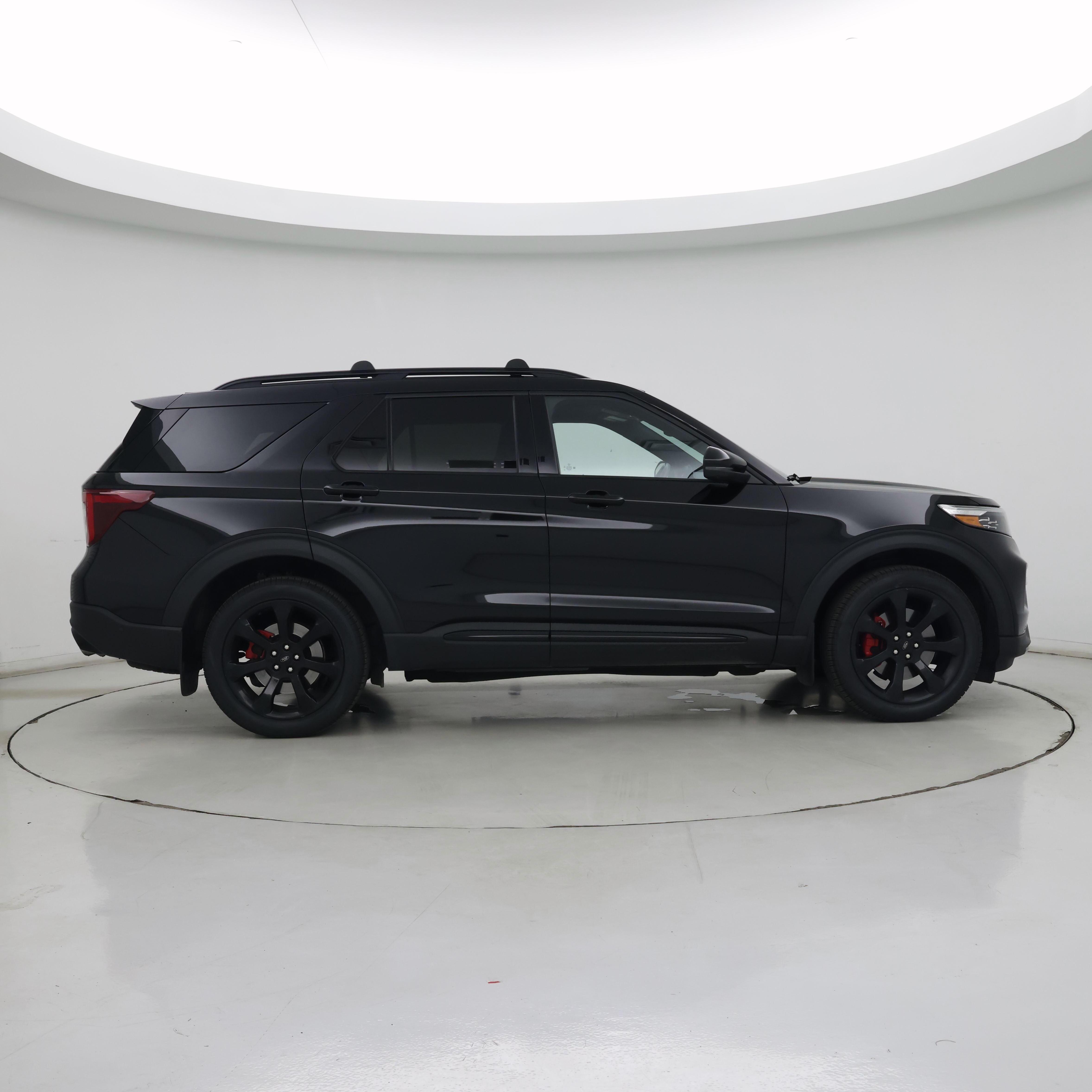 Thumbnail: 2022 Ford Explorer - 7