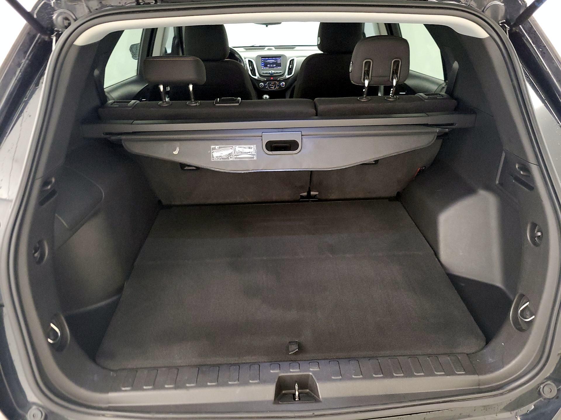 Thumbnail: 2020 Chevrolet Equinox - 20