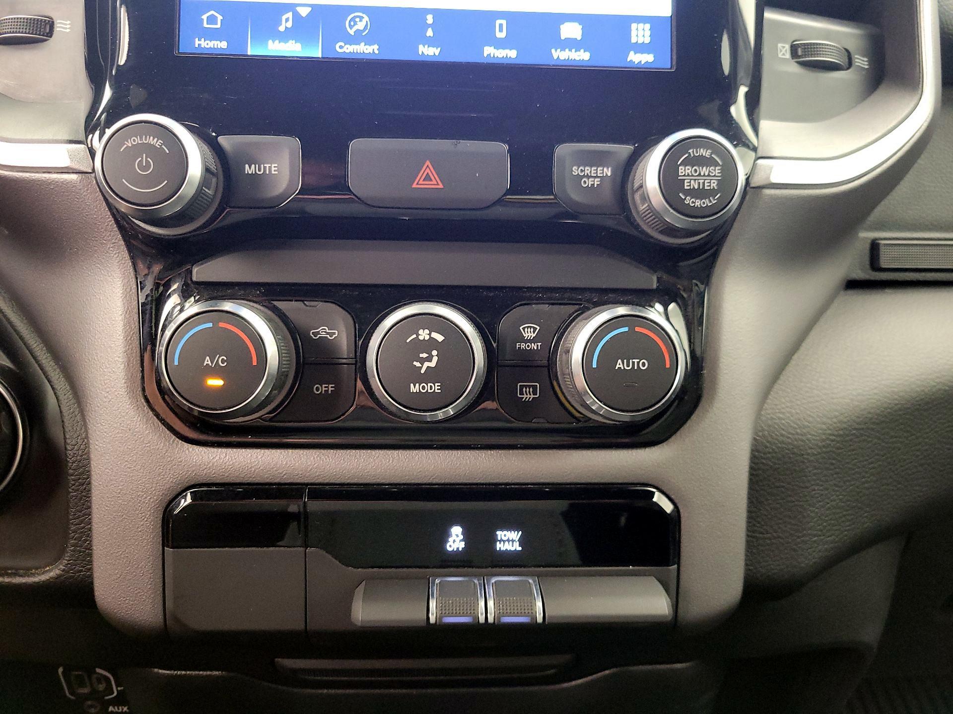 Thumbnail: 2022 RAM 1500 - 17