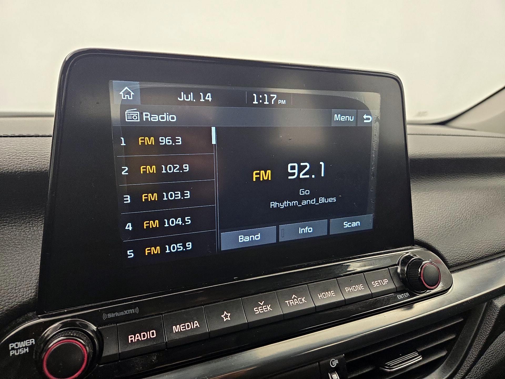 Thumbnail: 2020 Kia Forte - 15