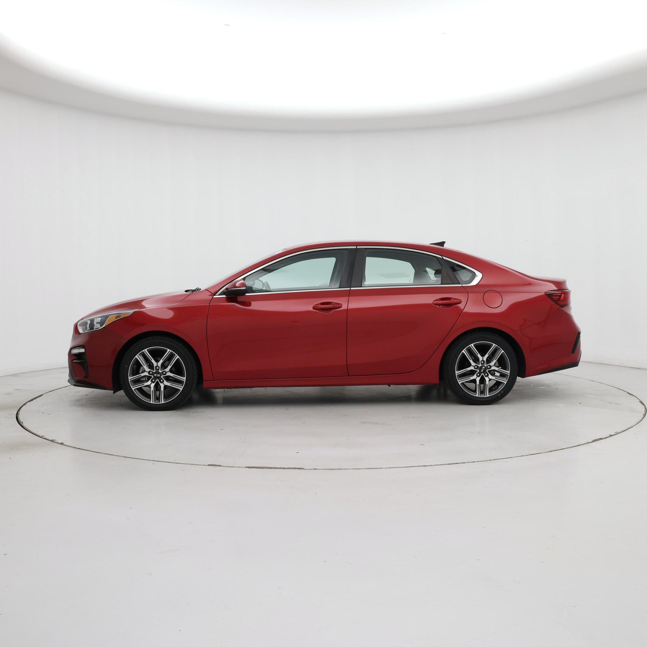 Thumbnail: 2020 Kia Forte - 3