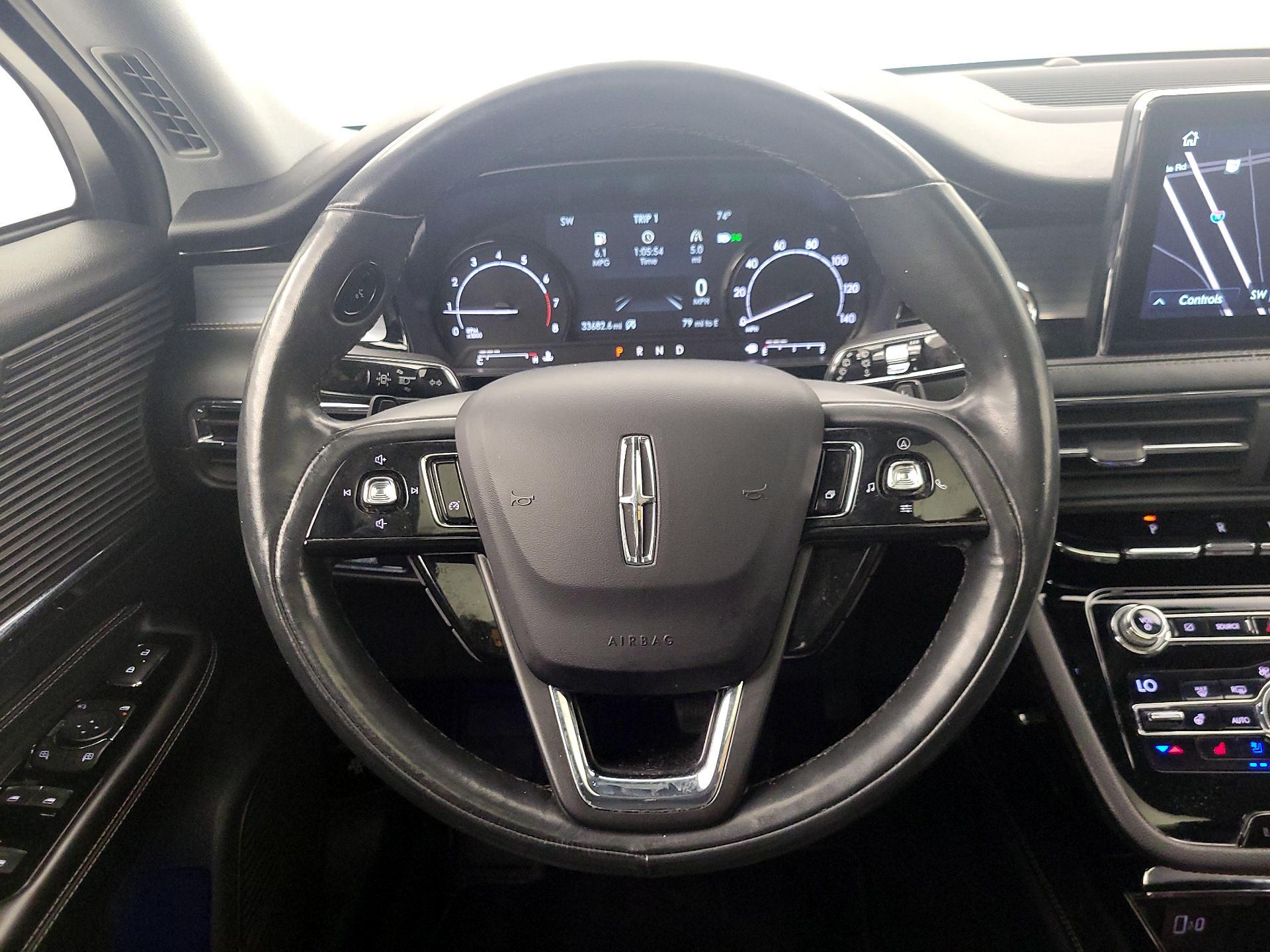 Thumbnail: 2020 Lincoln Corsair - 10