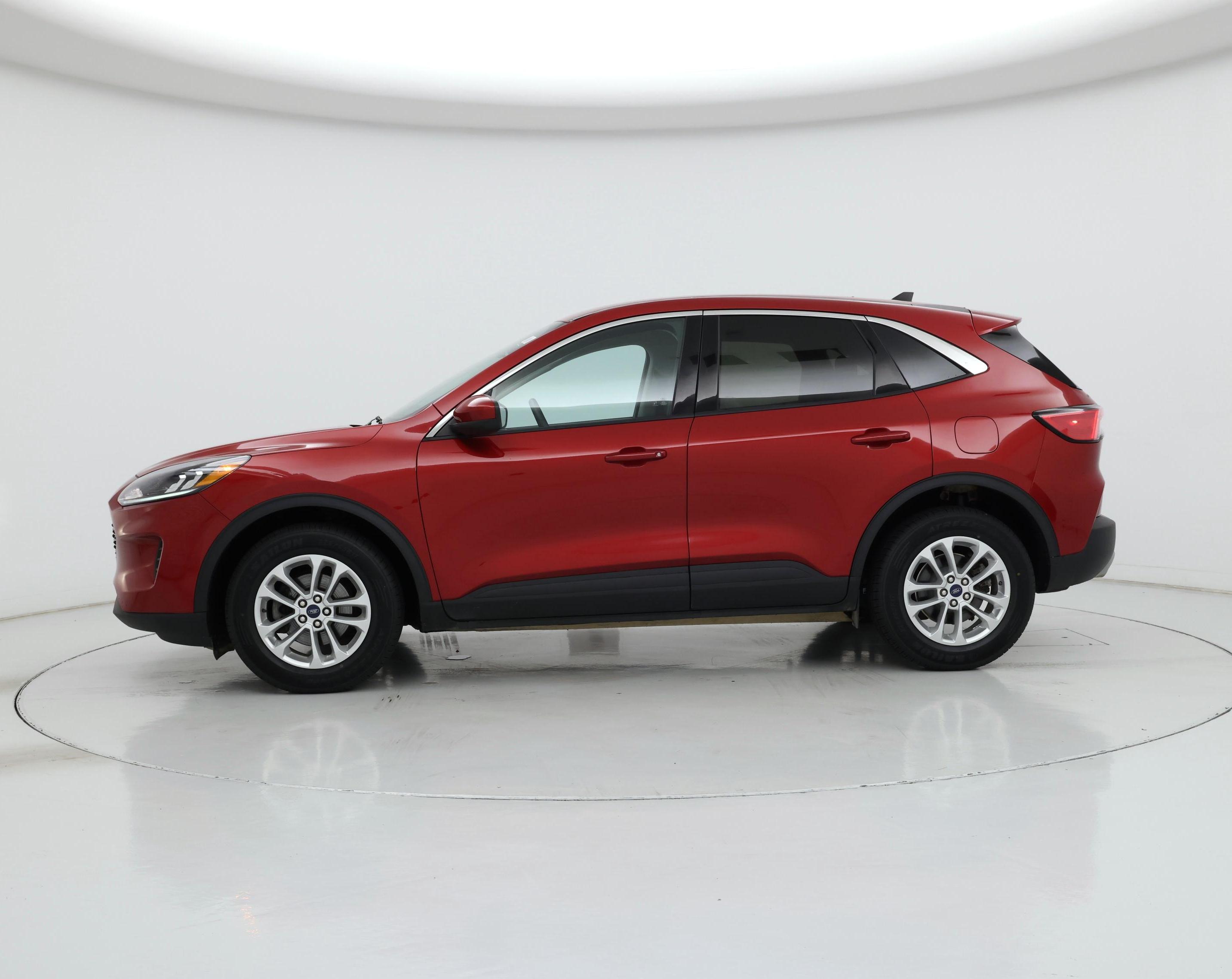 Thumbnail: 2021 Ford Escape - 3
