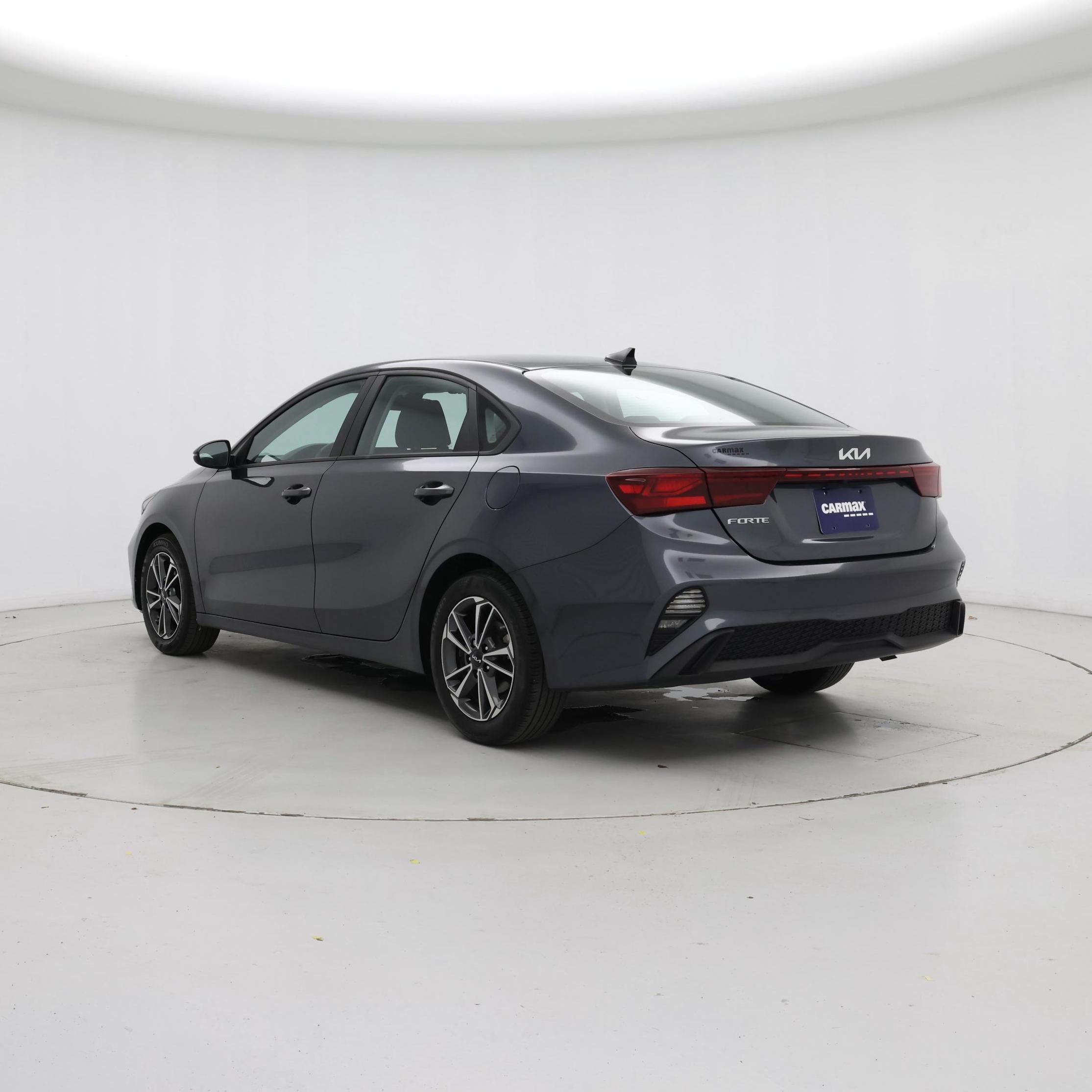 Thumbnail: 2022 Kia Forte - 2