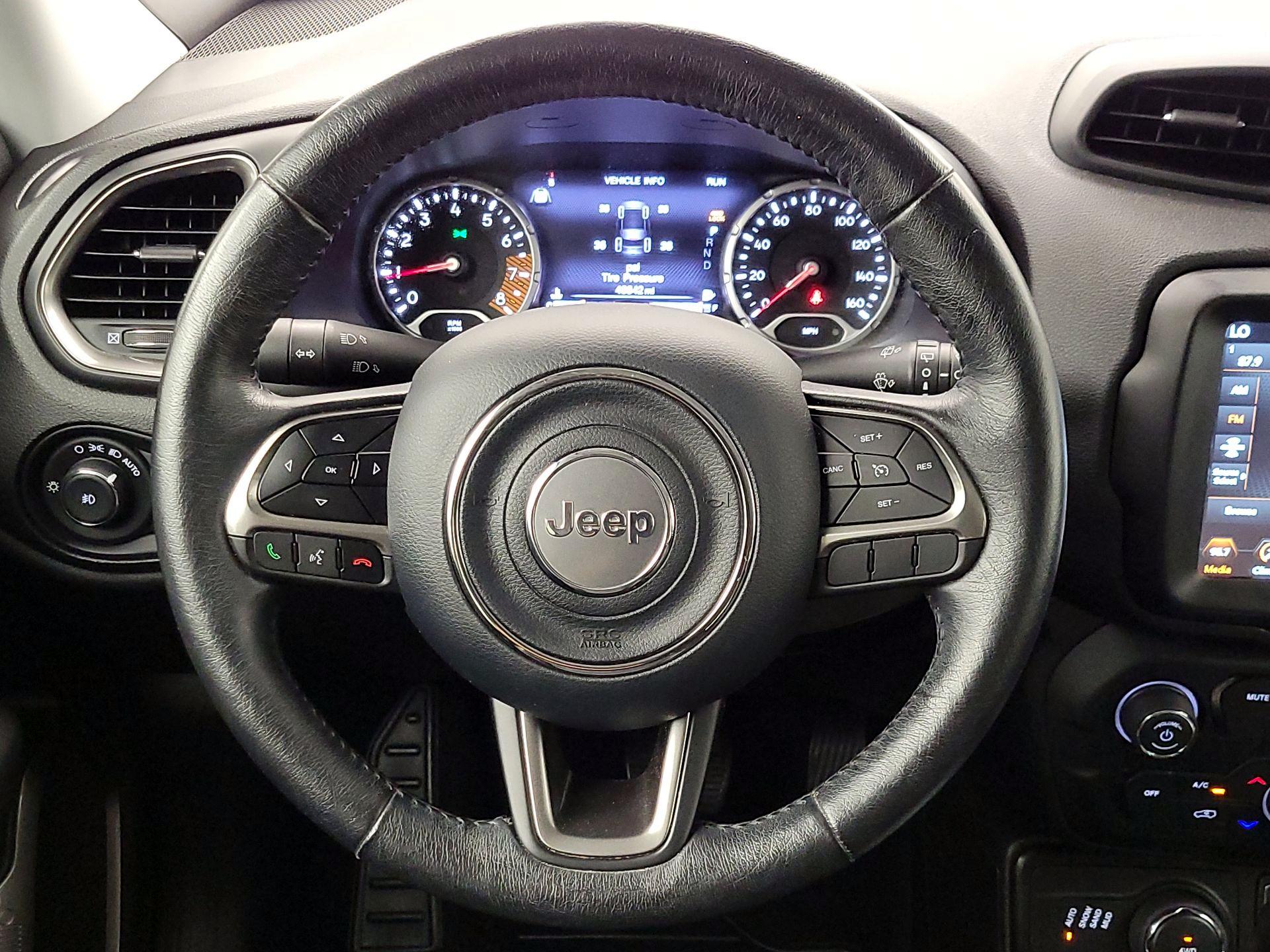 Thumbnail: 2021 Jeep Renegade - 10