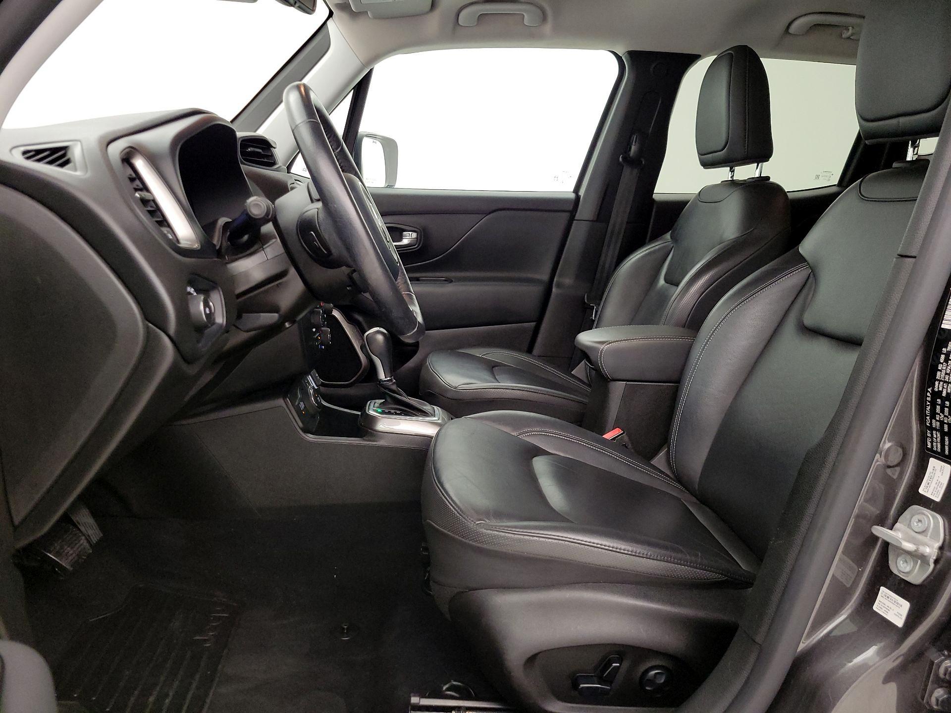 Thumbnail: 2021 Jeep Renegade - 11