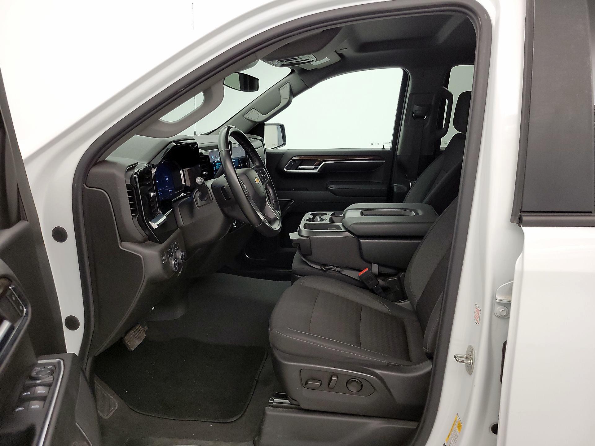 Thumbnail: 2023 Chevrolet Silverado 1500 - 11