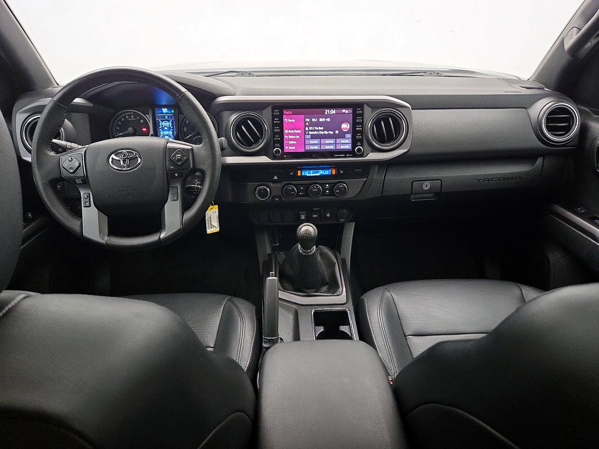 Thumbnail: 2022 Toyota Tacoma - 9