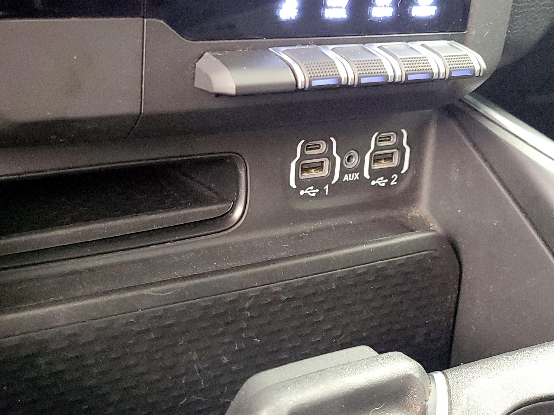 Thumbnail: 2022 RAM 1500 - 18