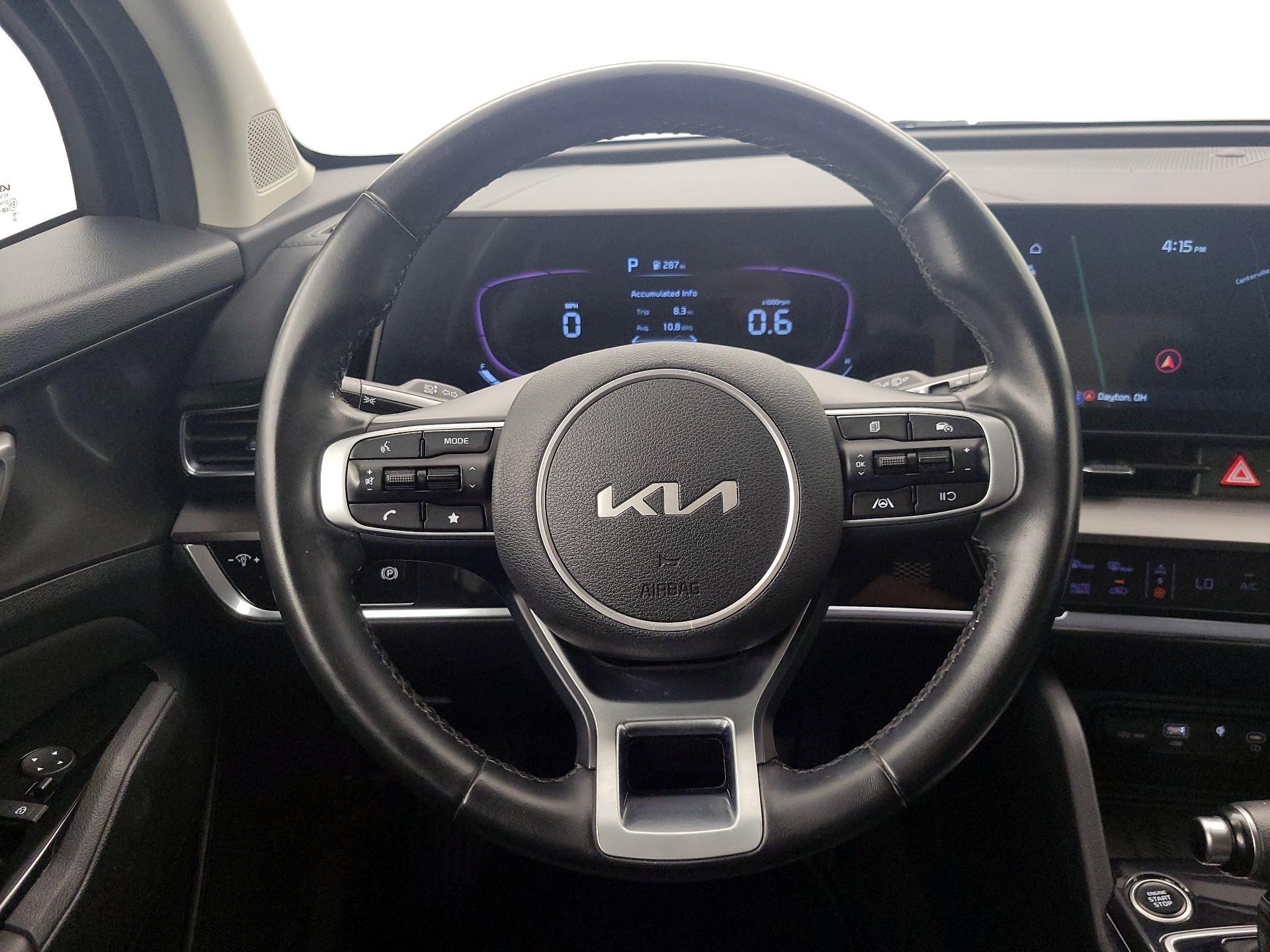 Thumbnail: 2023 Kia Sportage - 10