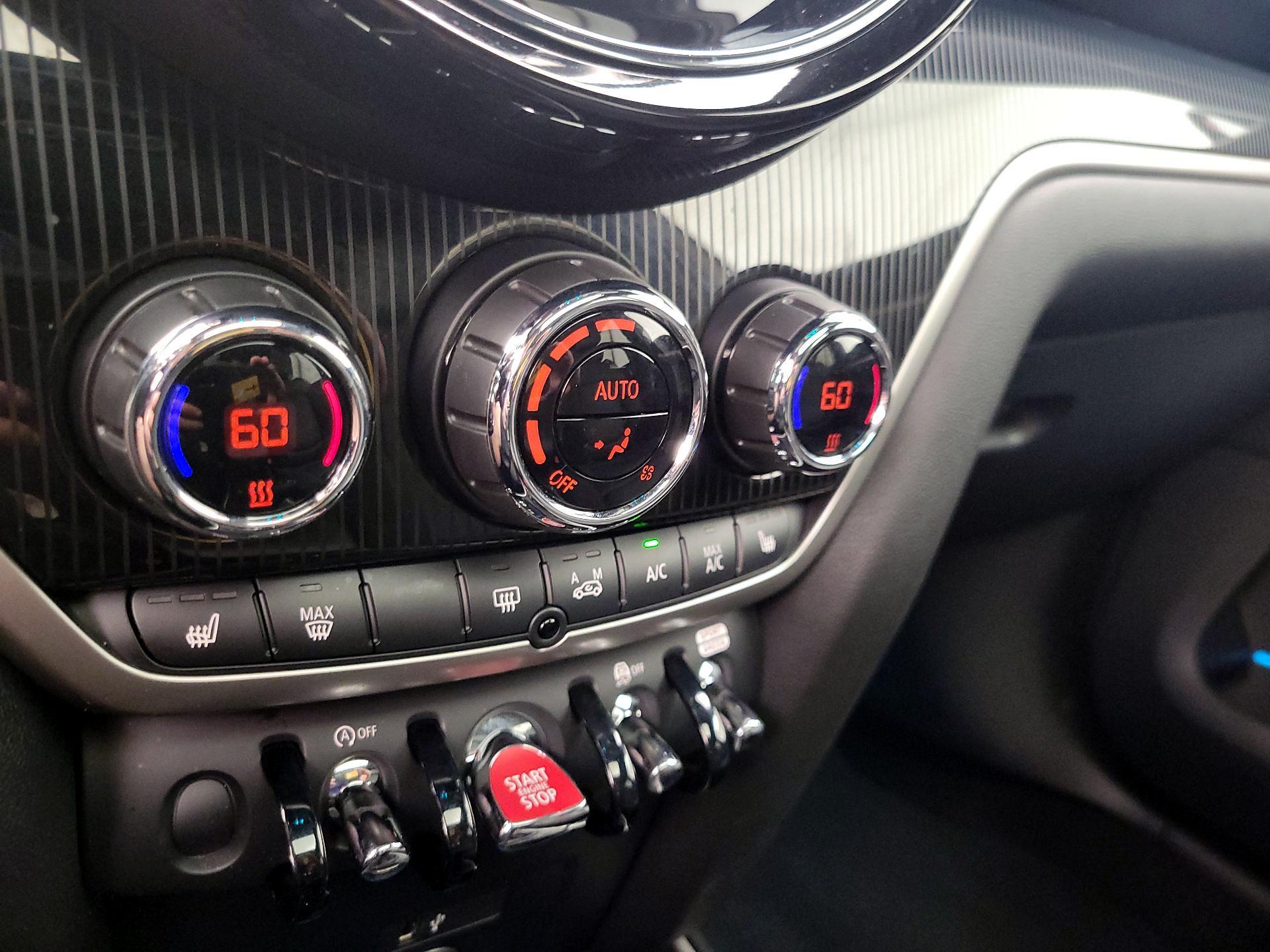 Thumbnail: 2022 MINI Cooper Countryman - 17