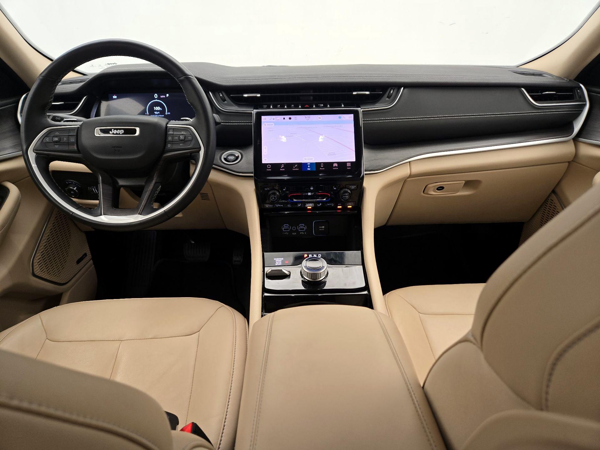 Thumbnail: 2022 Jeep Grand Cherokee L - 9
