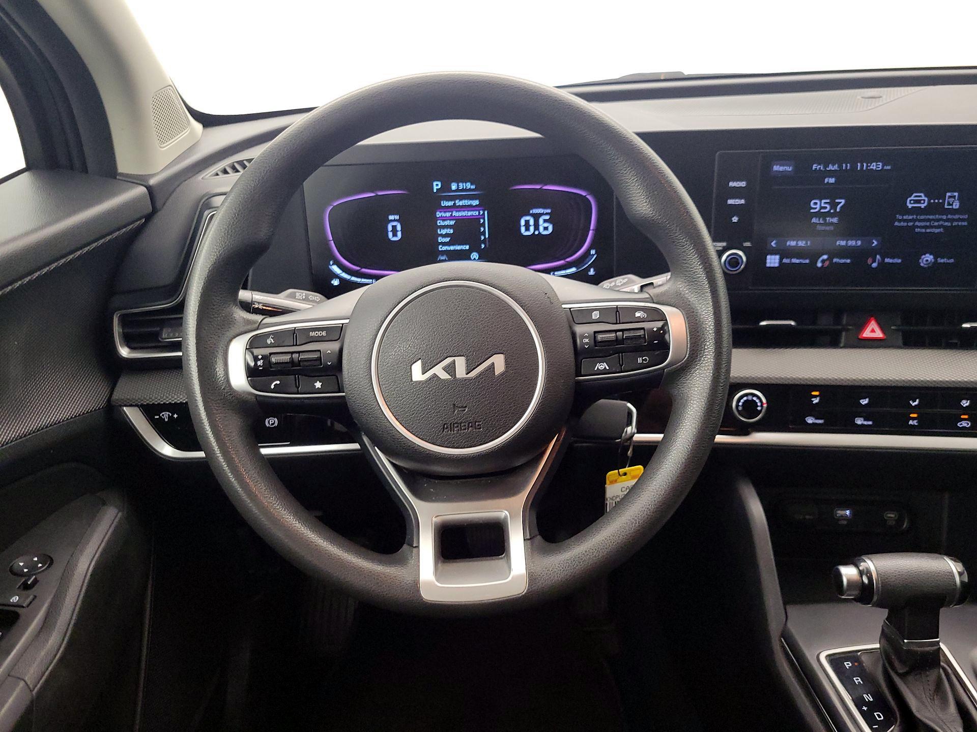 Thumbnail: 2023 Kia Sportage - 10