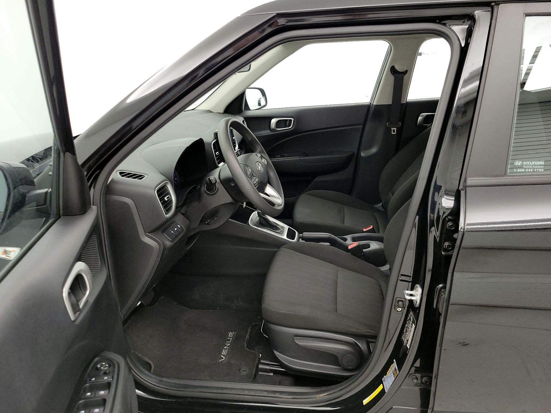 Thumbnail: 2020 Hyundai Venue - 11