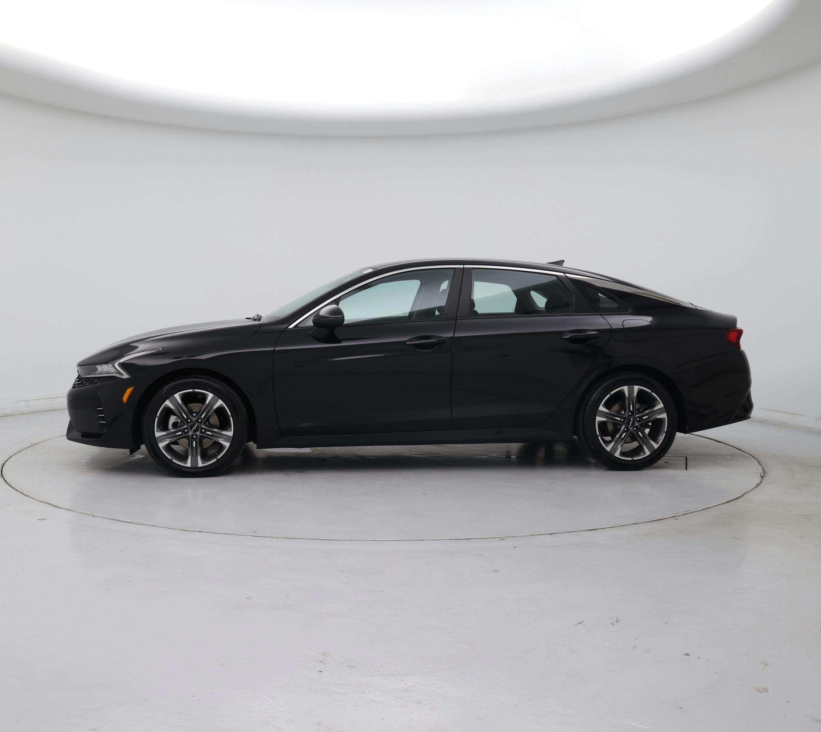 Thumbnail: 2022 Kia K5 - 3