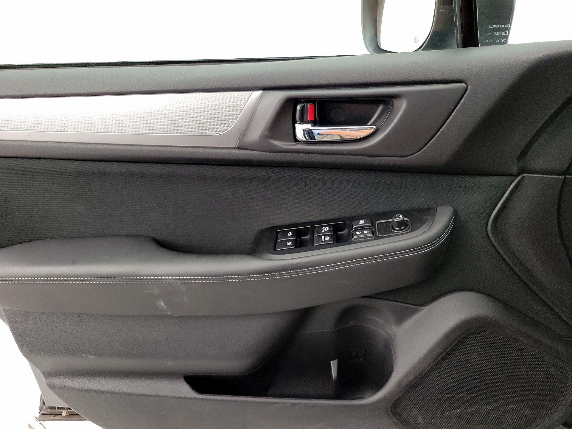 Thumbnail: 2019 Subaru Outback - 12