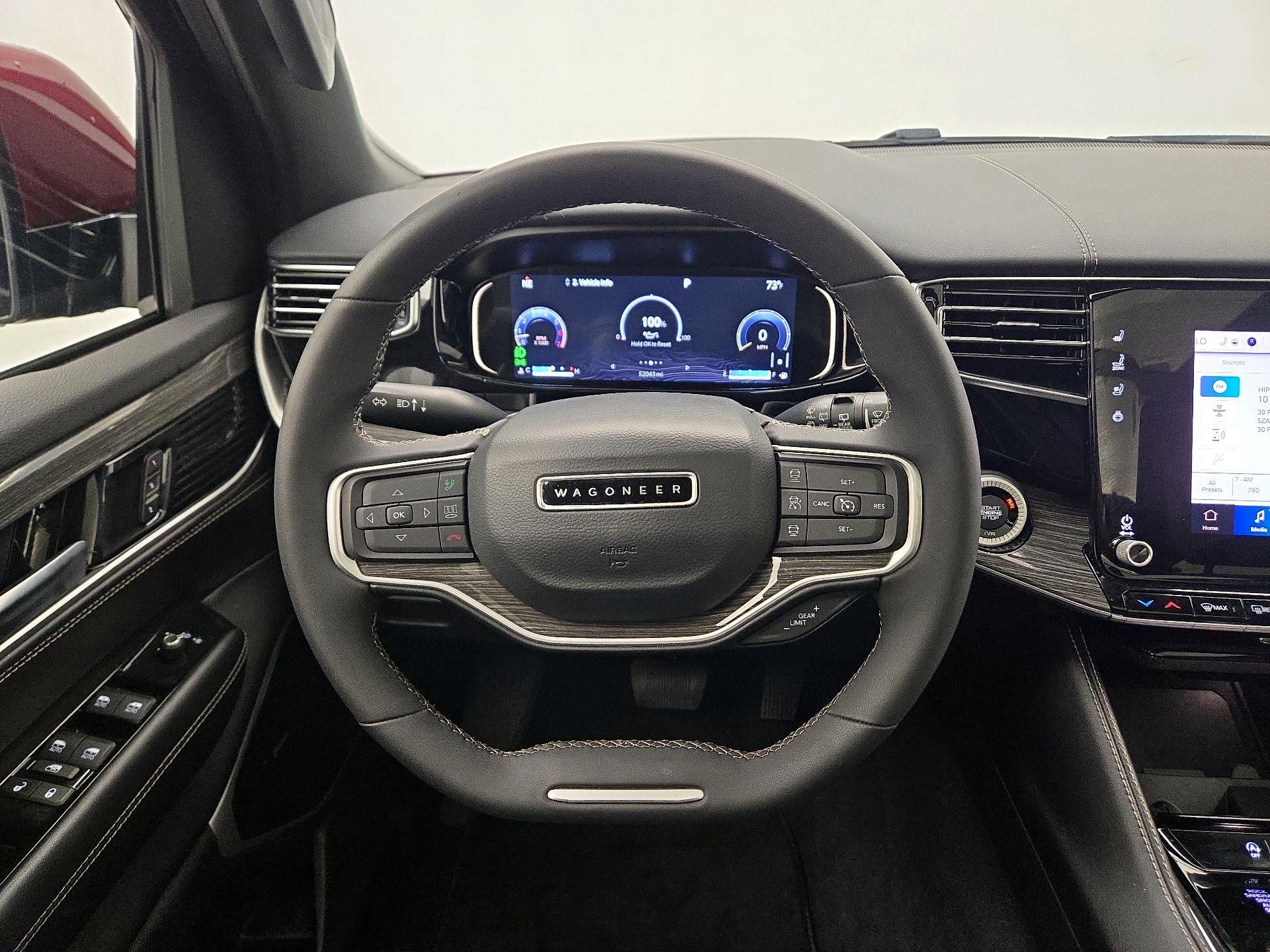 Thumbnail: 2022 Jeep Wagoneer - 10