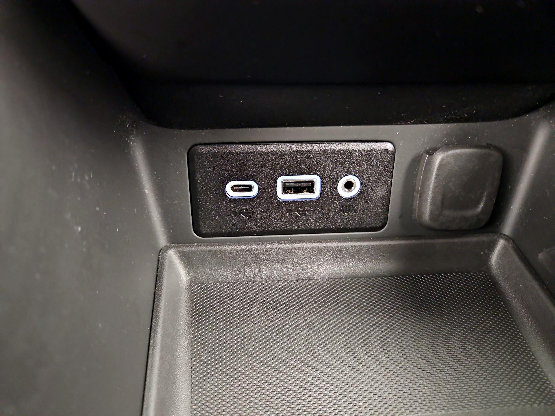 Thumbnail: 2022 GMC Terrain - 18