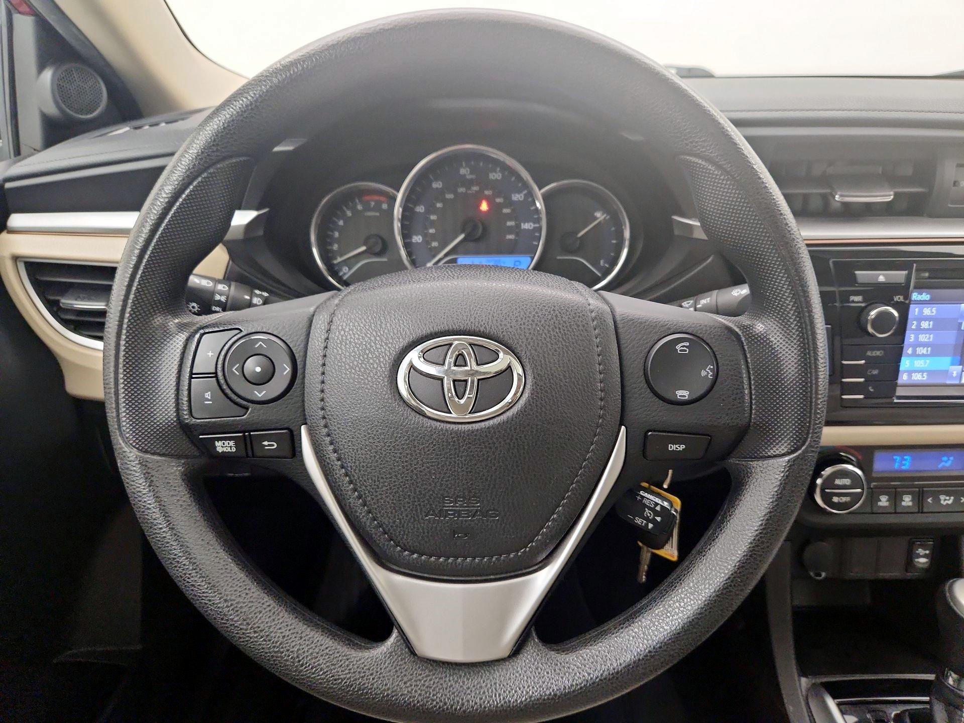 Thumbnail: 2016 Toyota Corolla - 10