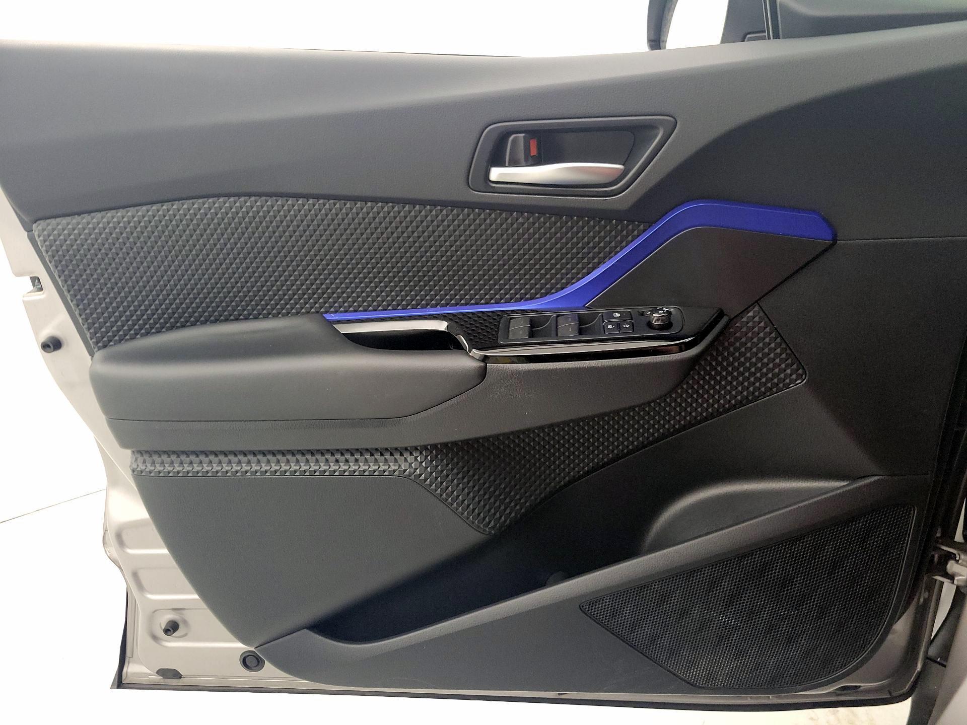 Thumbnail: 2020 Toyota C-HR - 12