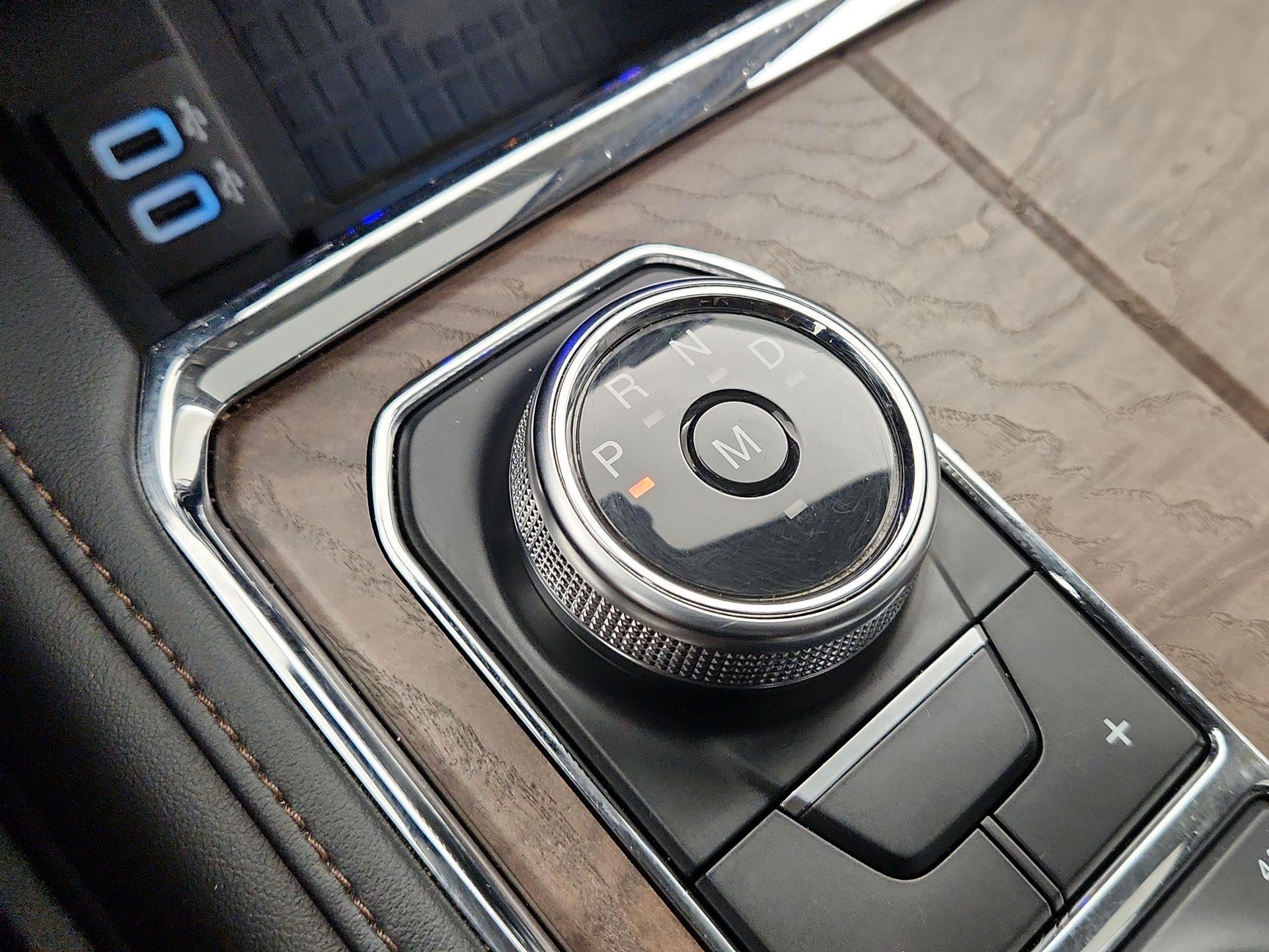Thumbnail: 2018 Ford Expedition - 18
