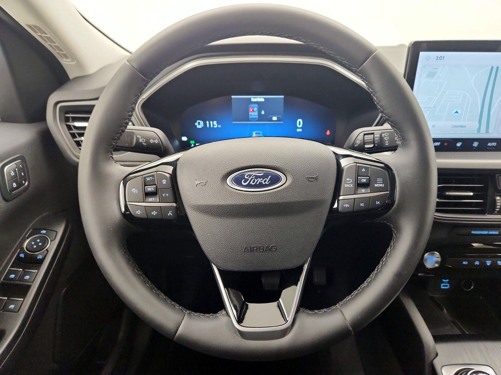 Thumbnail: 2023 Ford Escape - 10