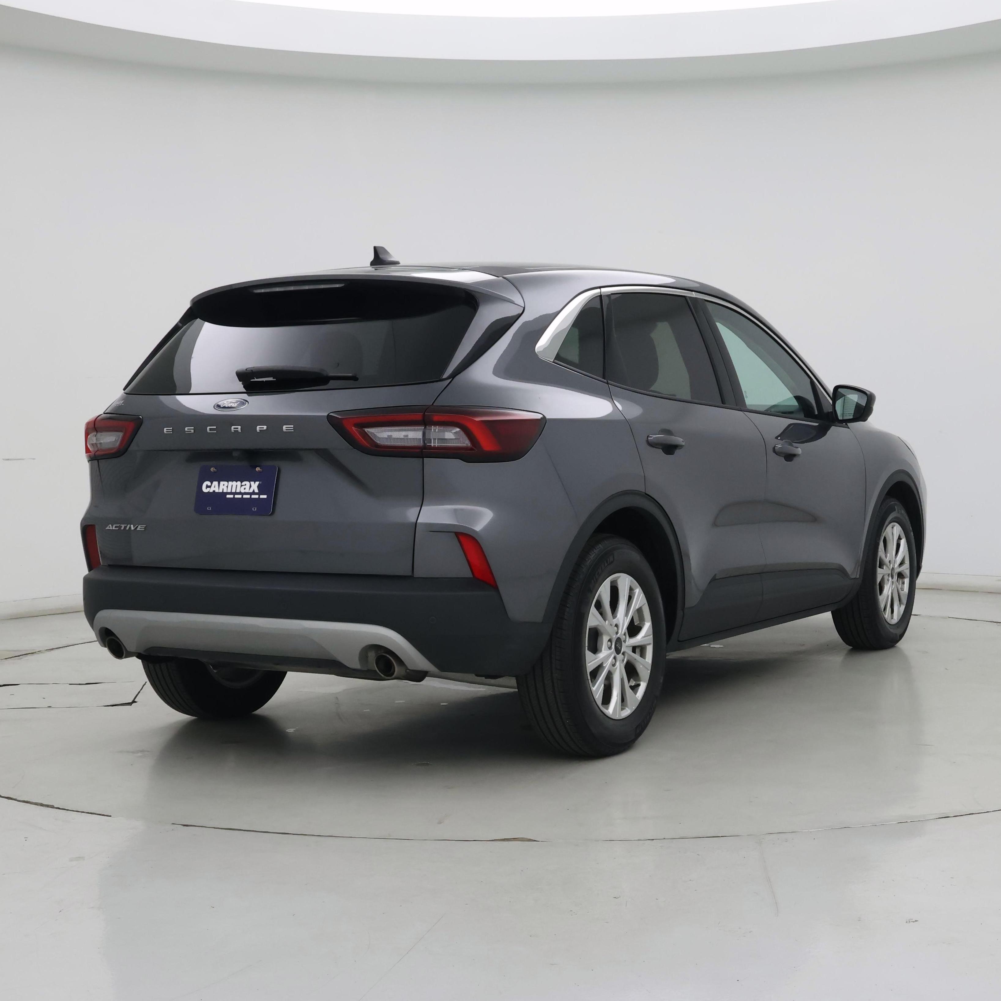 Thumbnail: 2023 Ford Escape - 8
