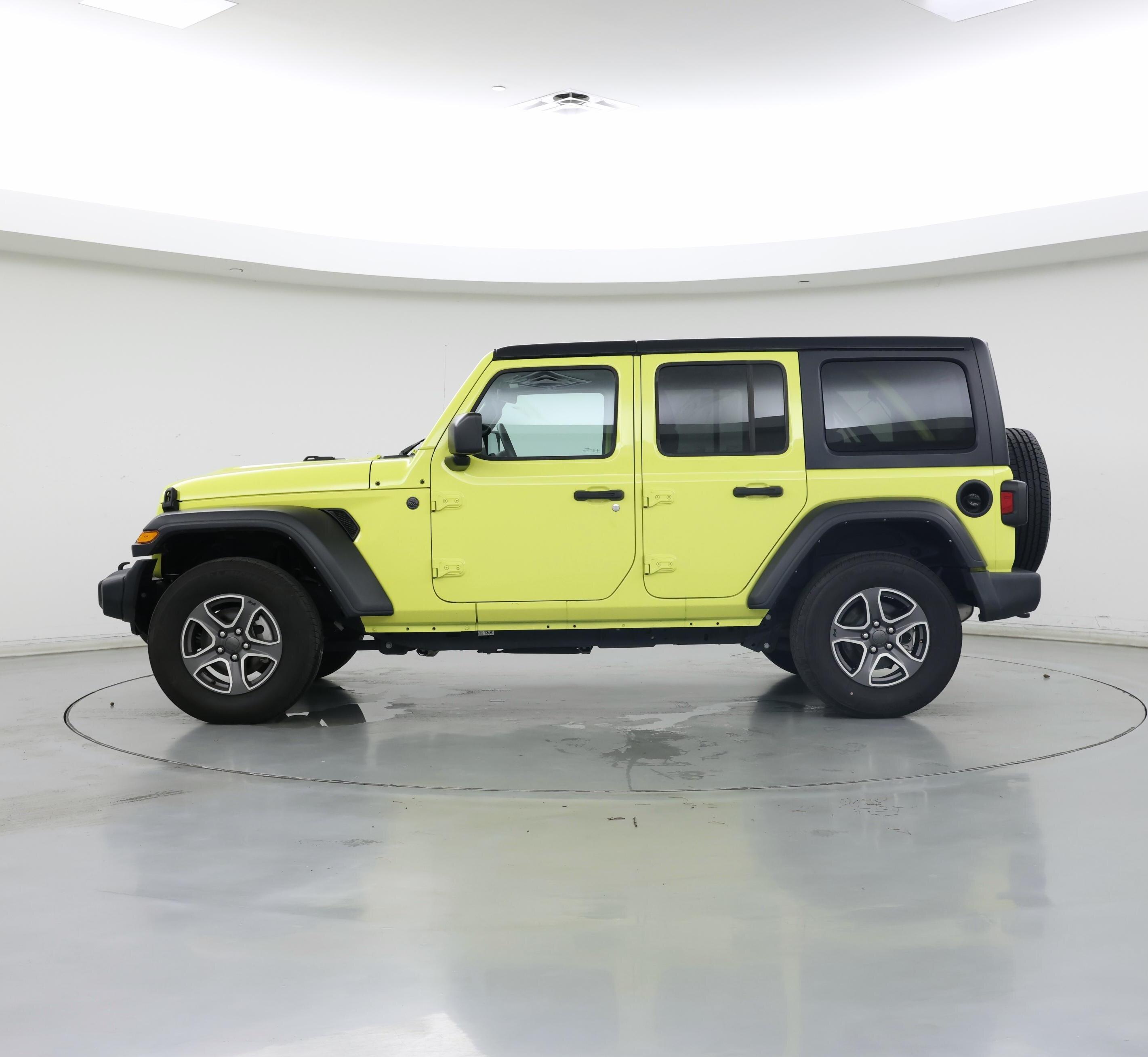 Thumbnail: 2022 Jeep Wrangler - 3
