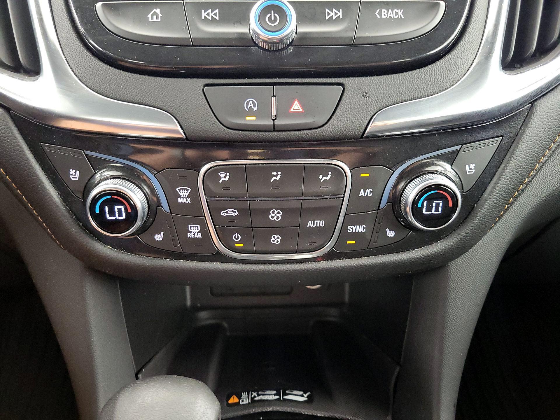 Thumbnail: 2022 Chevrolet Equinox - 17