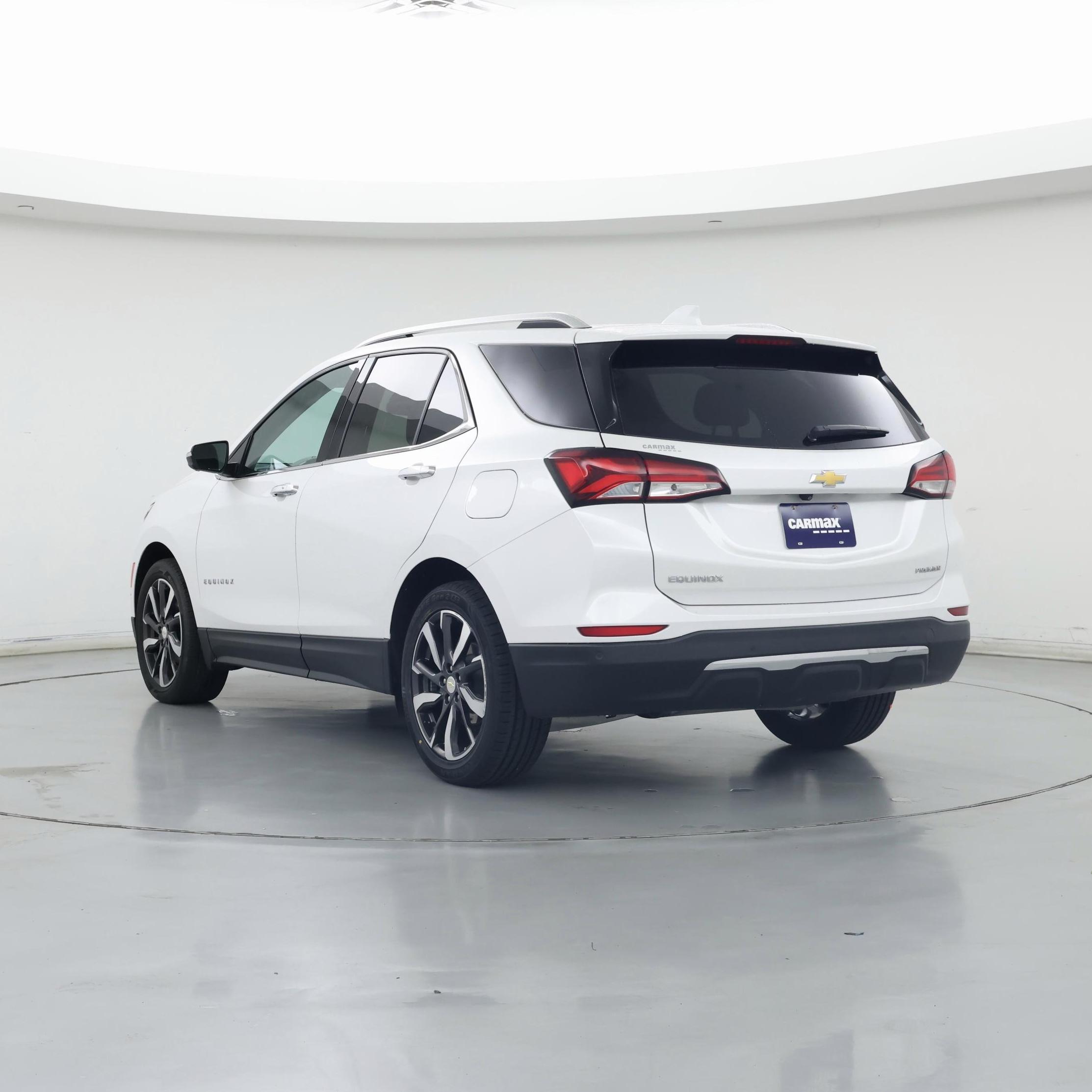 Thumbnail: 2022 Chevrolet Equinox - 2