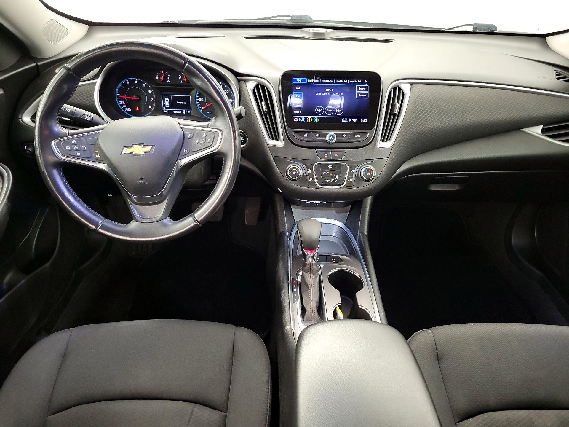 Thumbnail: 2021 Chevrolet Malibu - 9