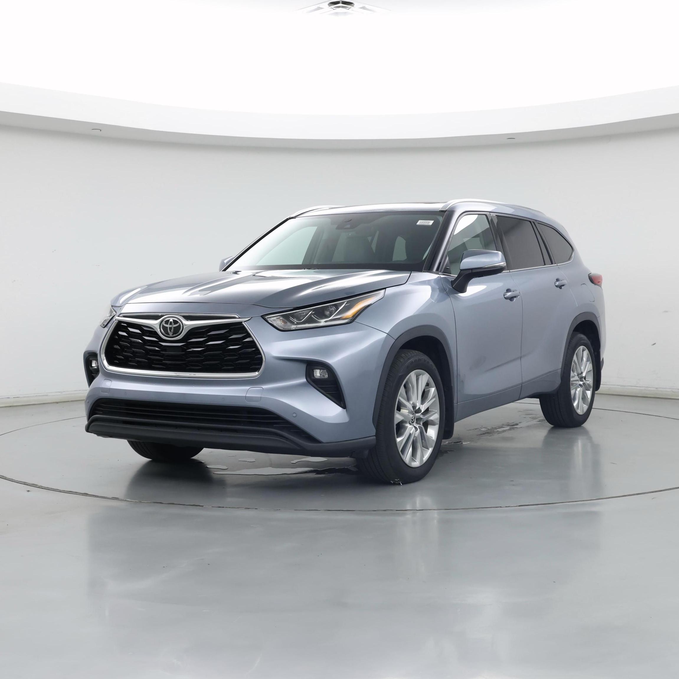 Thumbnail: 2020 Toyota Highlander - 4