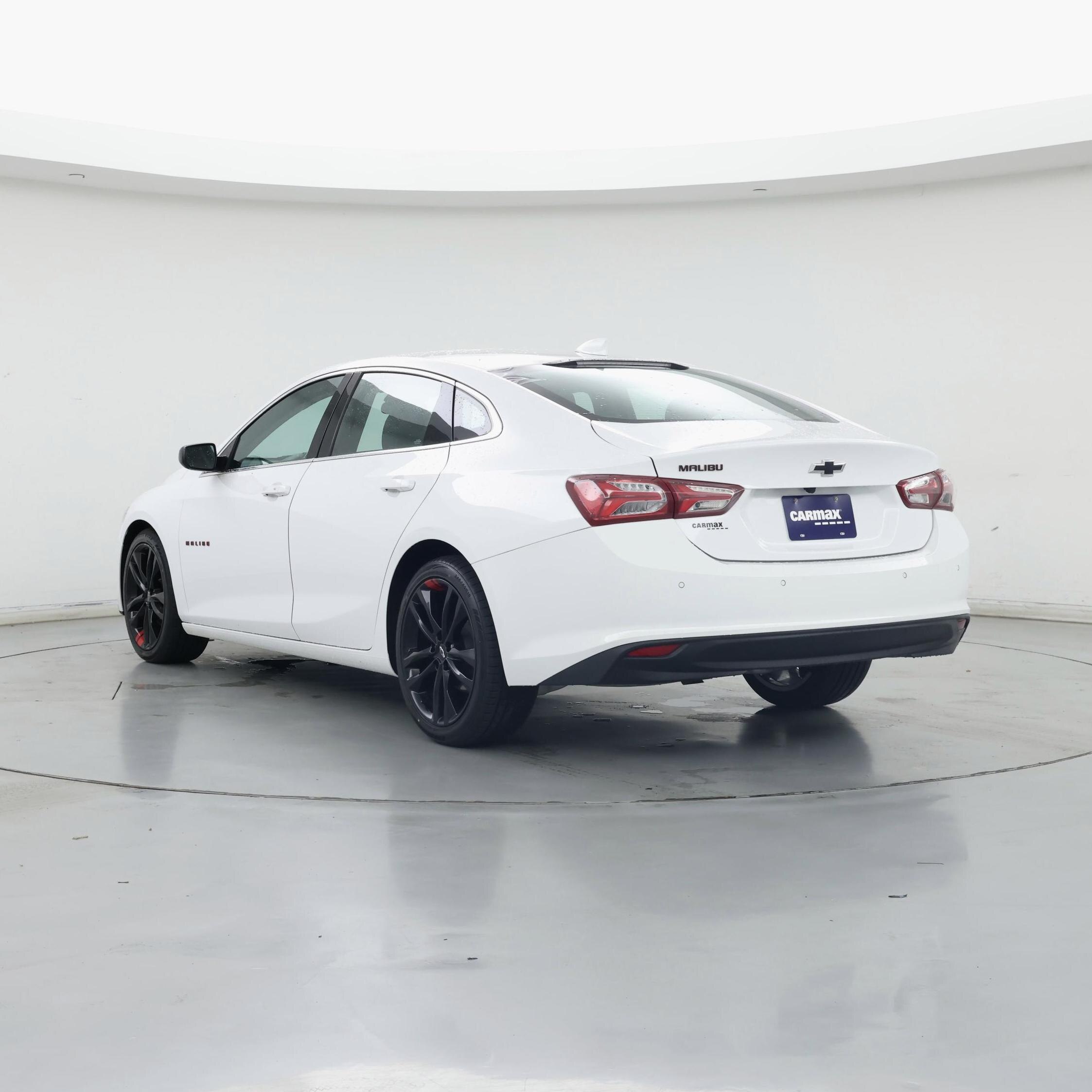 Thumbnail: 2021 Chevrolet Malibu - 2