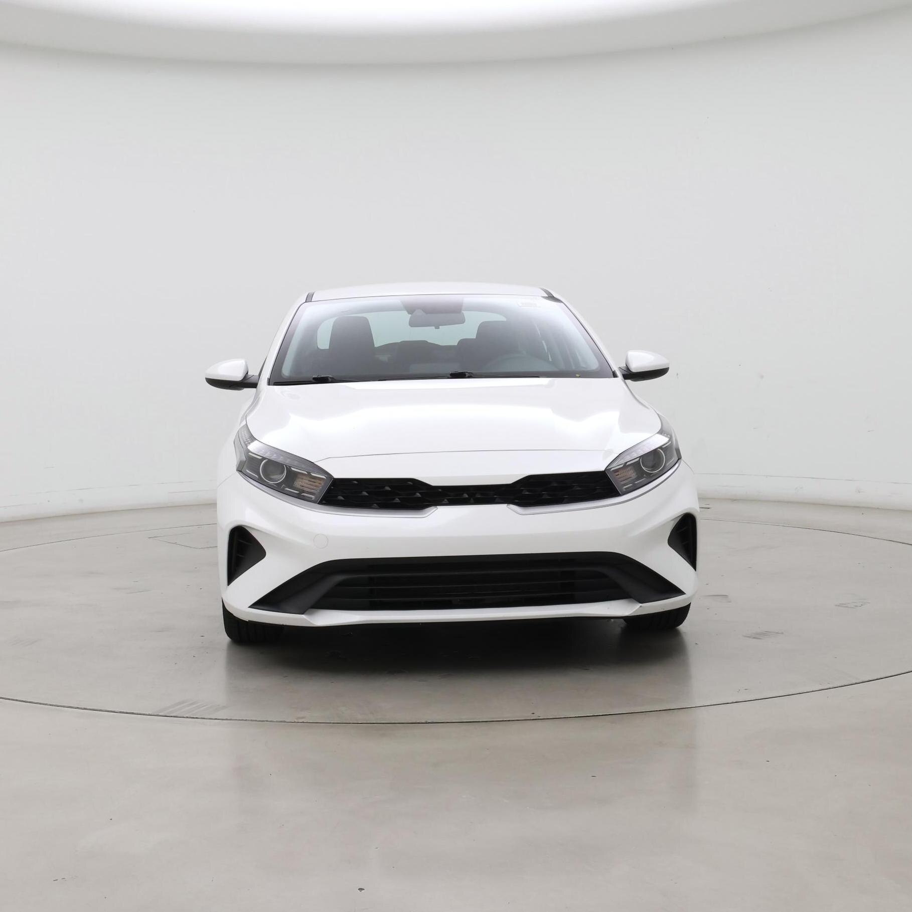 Thumbnail: 2023 Kia Forte - 5