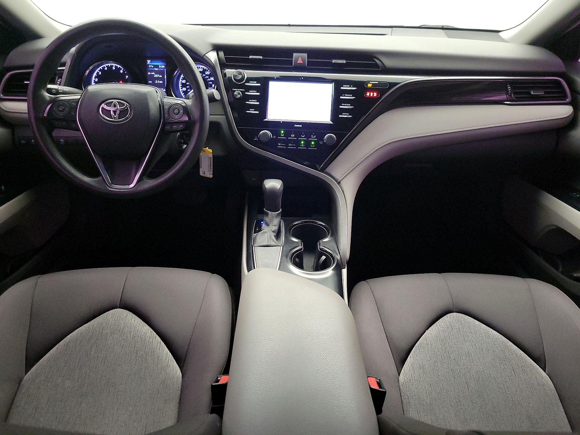 Thumbnail: 2020 Toyota Camry - 9