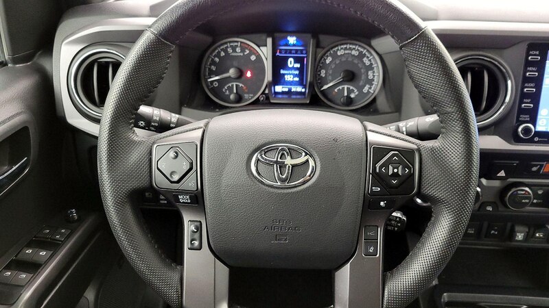 2023 Toyota Tacoma TRD Off-Road 10