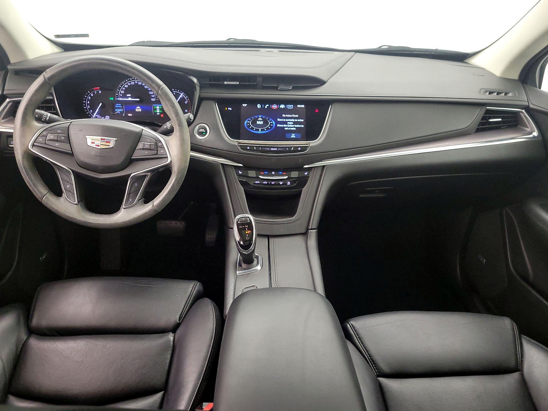 Thumbnail: 2017 Cadillac XT5 - 9