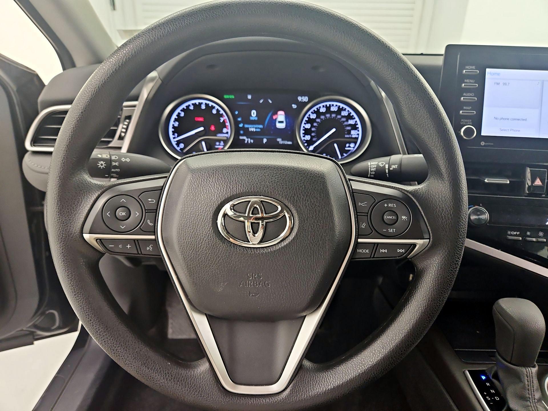 Thumbnail: 2022 Toyota Camry - 10