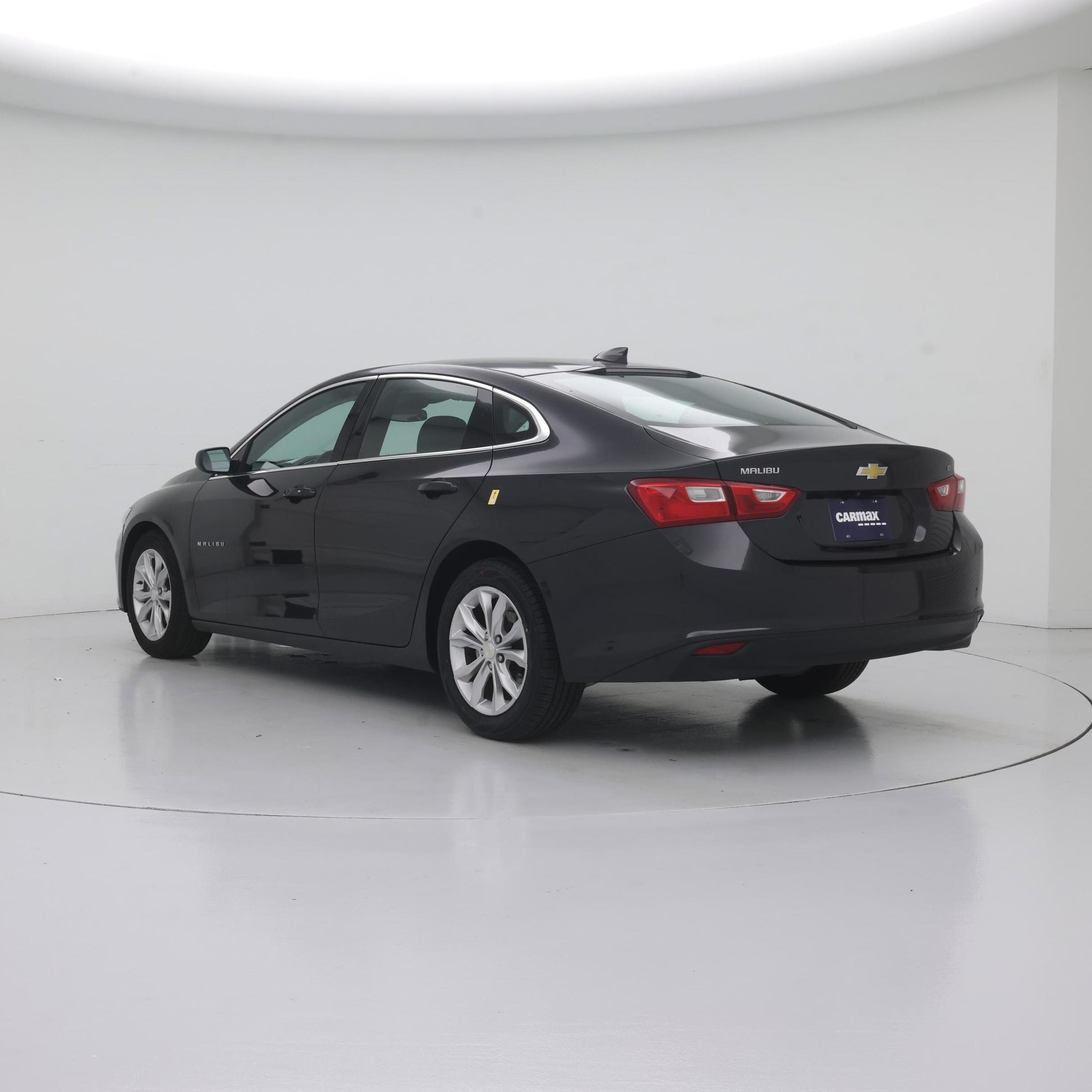 Thumbnail: 2023 Chevrolet Malibu - 2