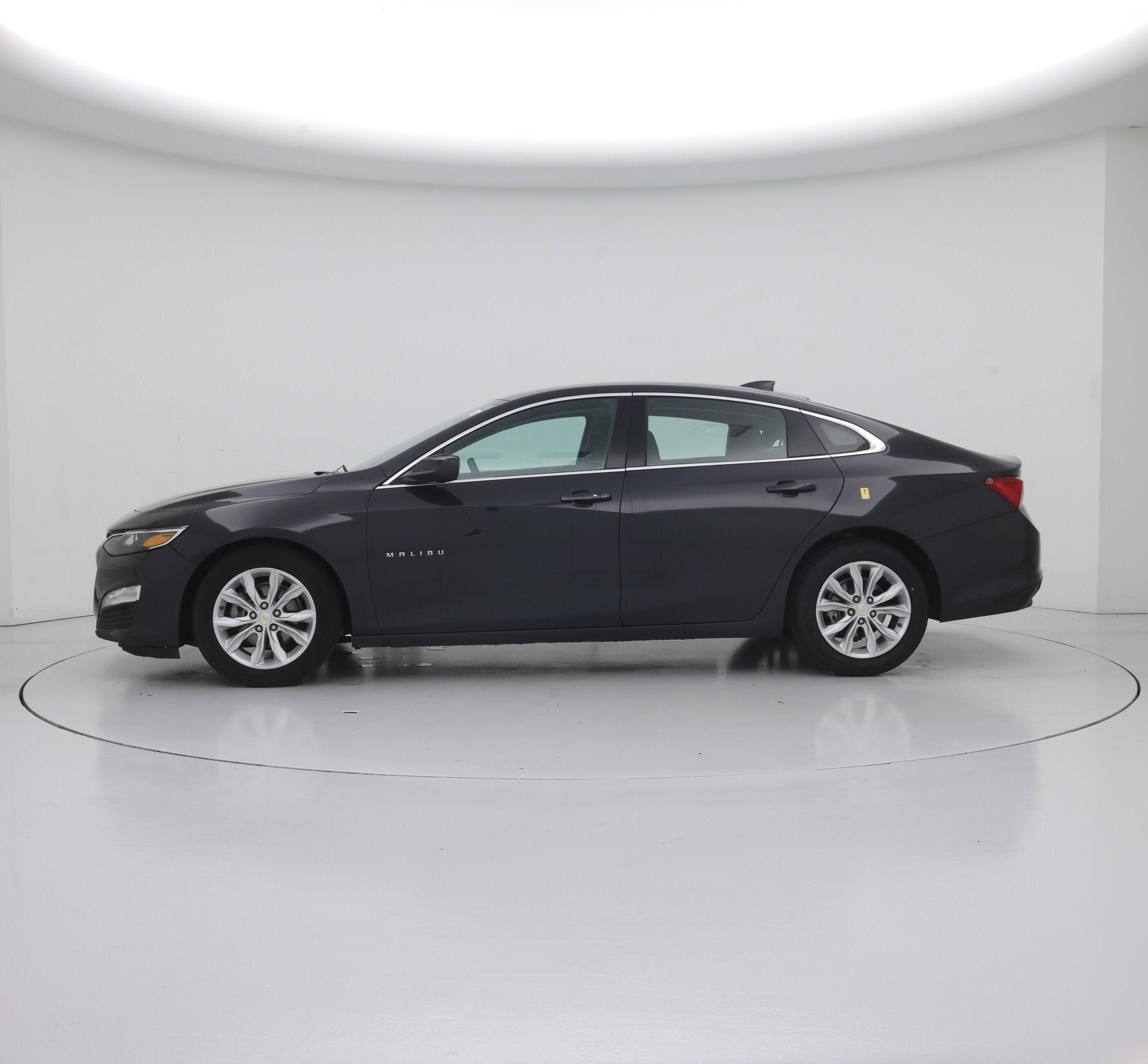 Thumbnail: 2023 Chevrolet Malibu - 3
