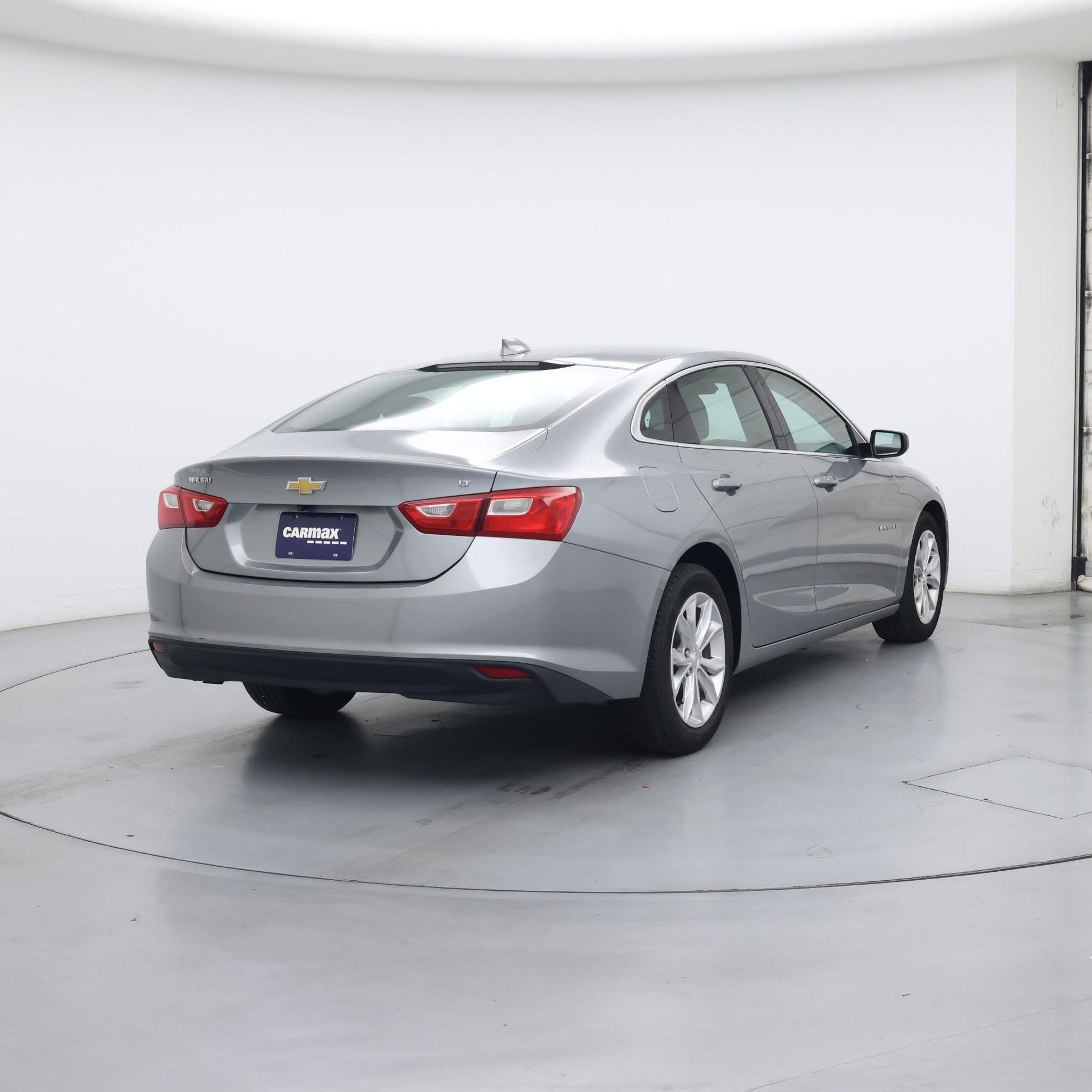 Thumbnail: 2023 Chevrolet Malibu - 8